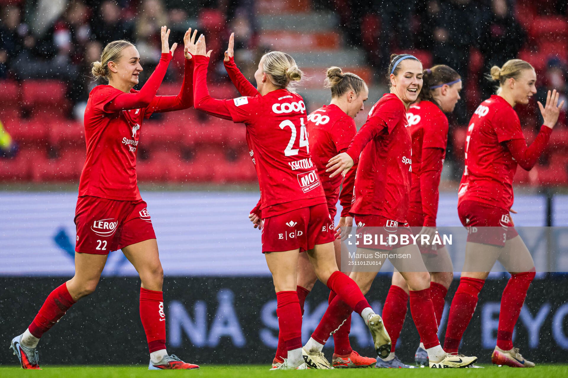 Nea Emilia Lehtola of Brann celebrates