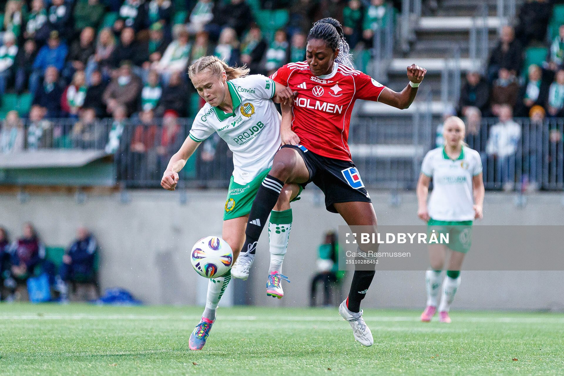 Hammarbys Julie Blakstad och IFK Norrköpings Maya Aliyah