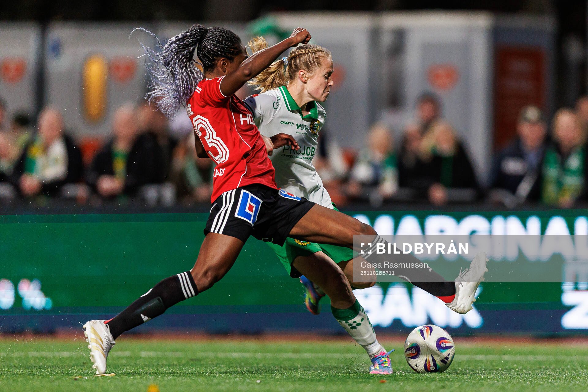 IFK Norrköpings Maya Aliyah Antoine och Hammarbys Julie