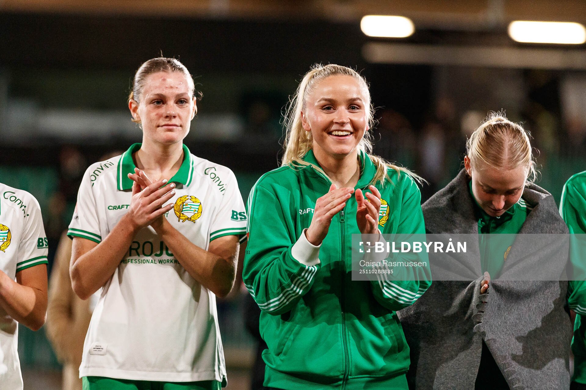 Hammarbys Sofia Reidy och Anna Jøsendal jublar