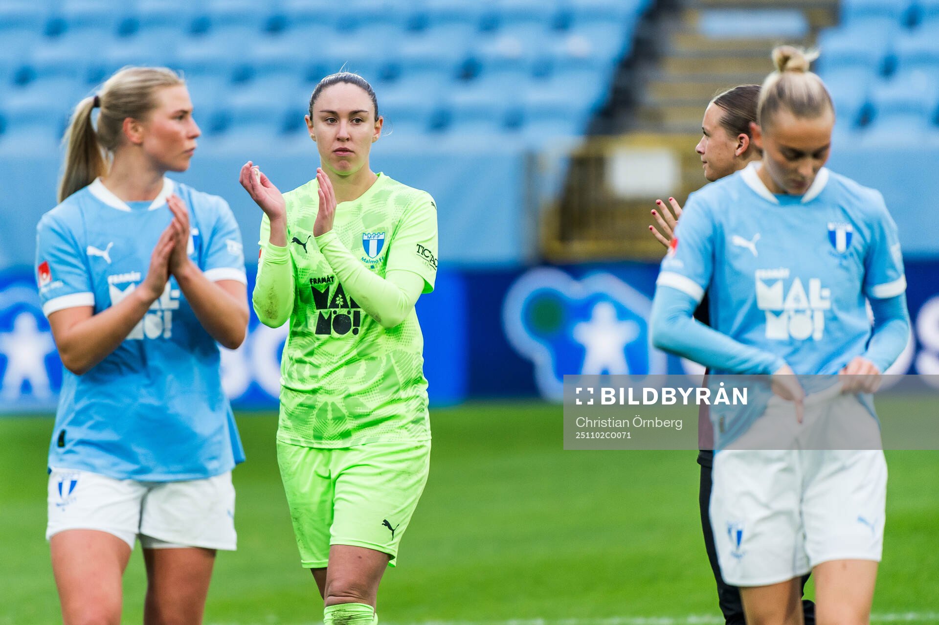 Malmö FFs målvakt Moa Öhman deppar