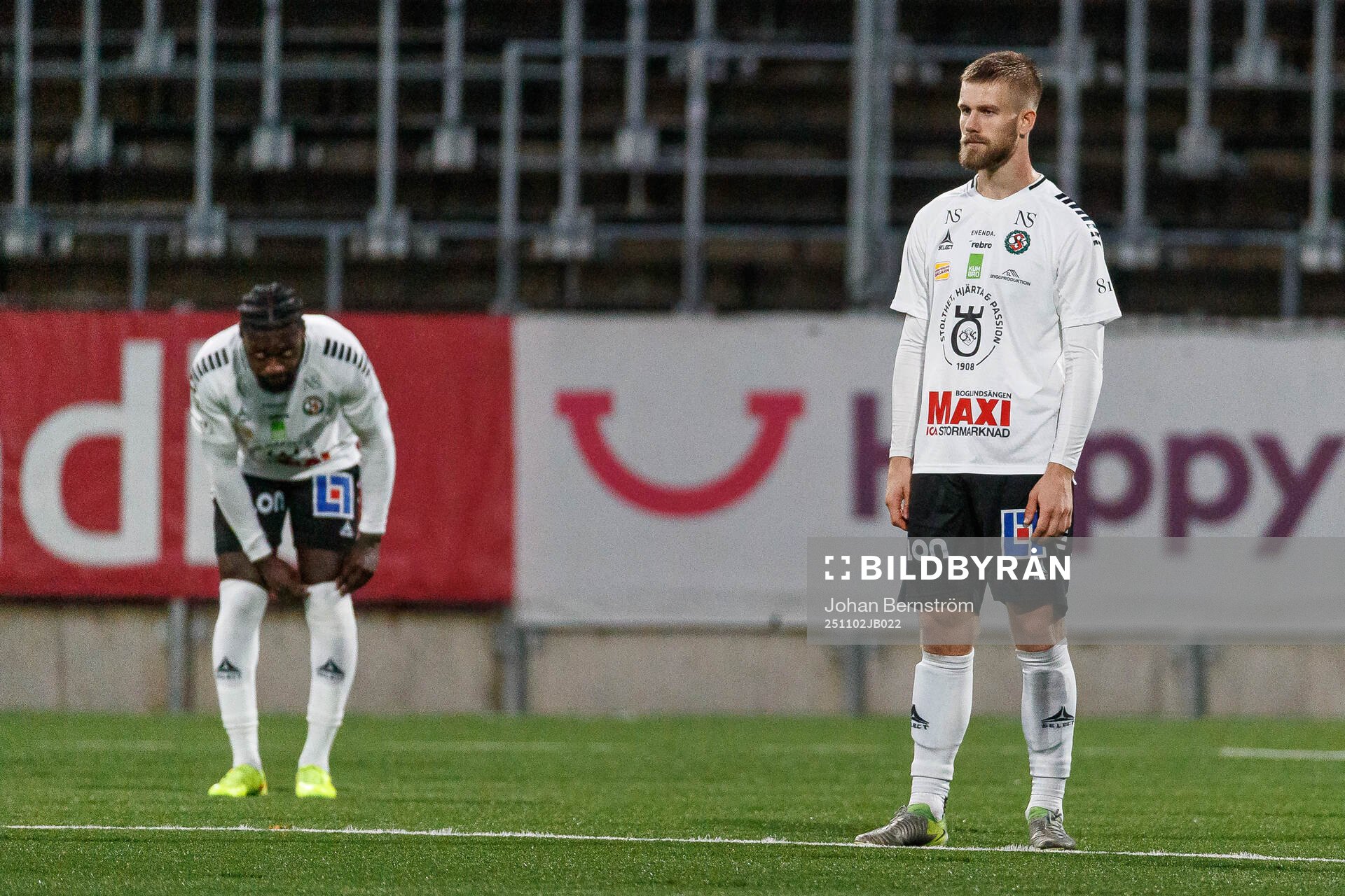 Örebros Joseph Baffoe och Hampus Söderström deppar
