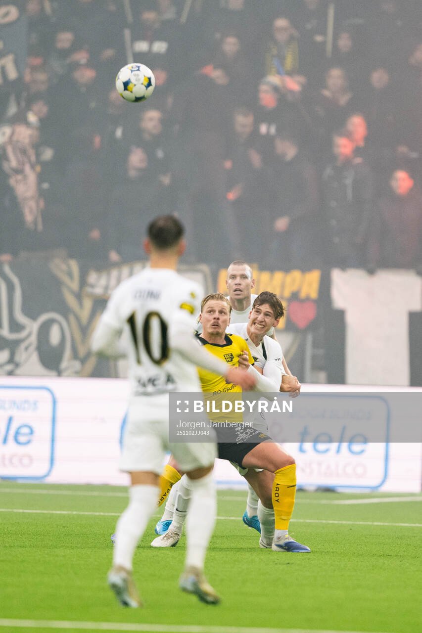 Elfsborgs Simon Olsson och AIKs Fredrik Nissen