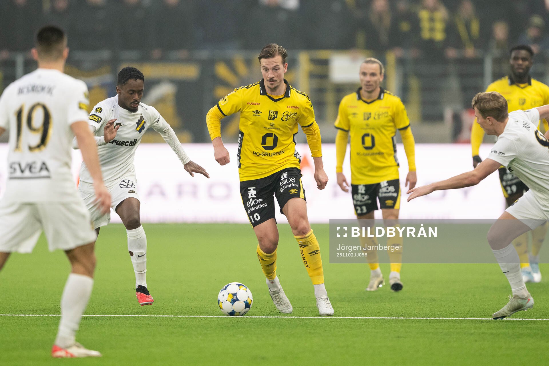 AIKs Abdihakin Ali och Elfsborgs Simon Olsson
