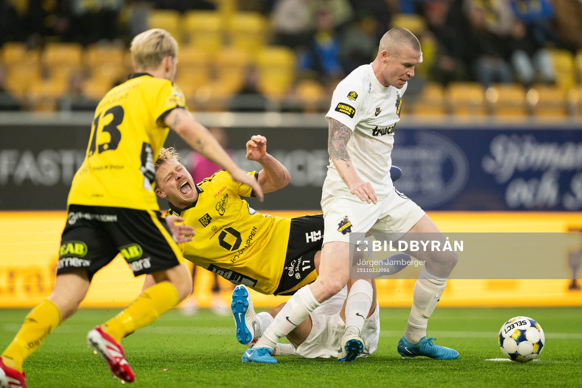 Elfsborgs Per Frick och AIKs Thomas Poppler Isherwood