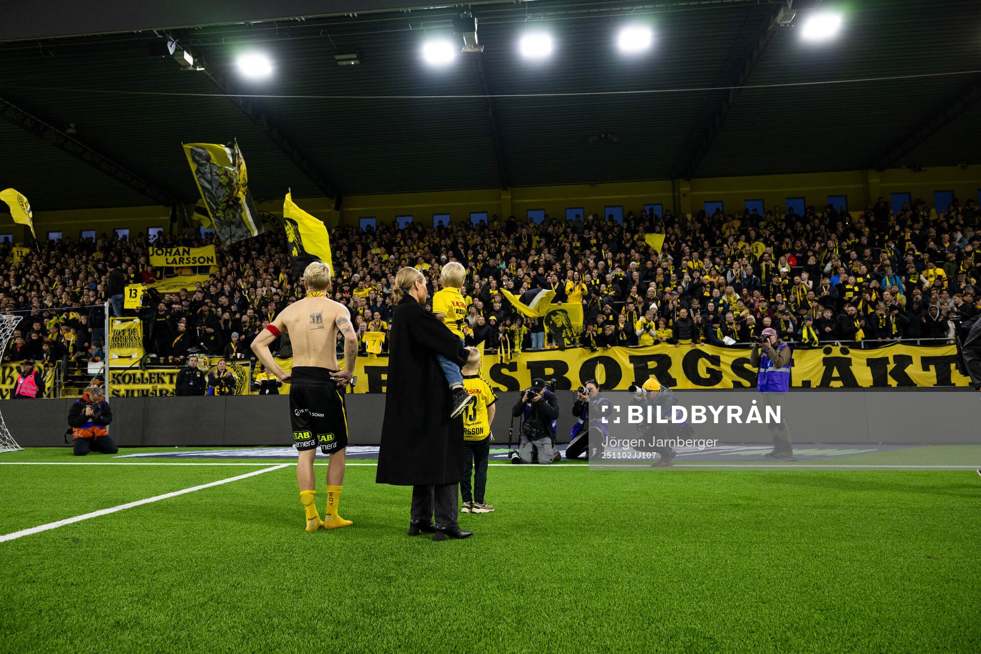 Elfsborgs Johan Larsson hyllas