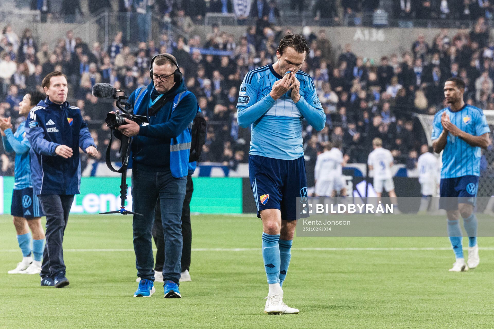 Djurgårdens Albin Ekdal deppar