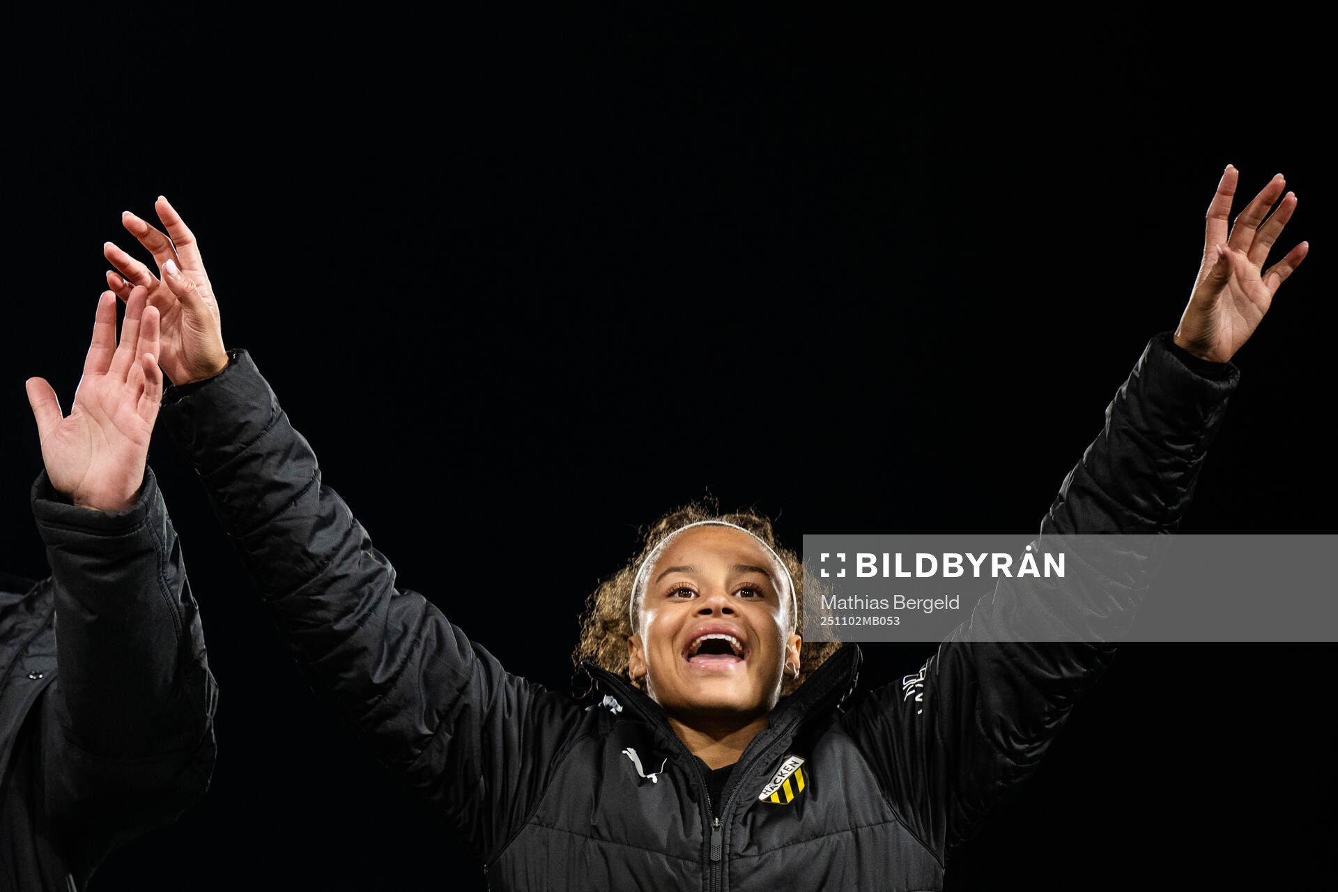 Häckens Felicia Schröder jublar