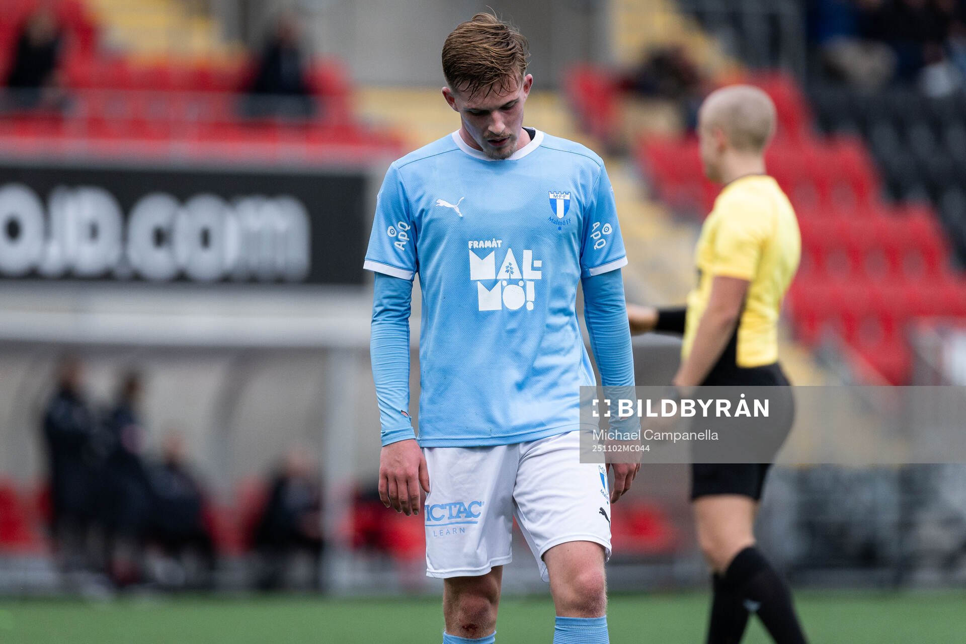 Malmö FFs Emilijan Andersson deppar