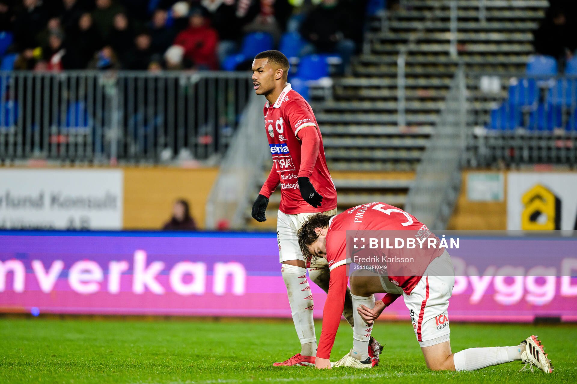 Degerfors Leon Hien och Juhani Pikkarainen deppar