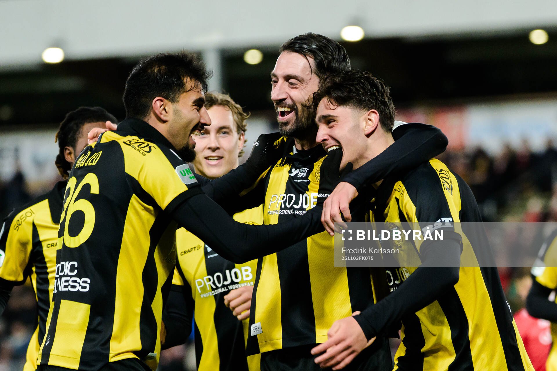 Hammarbys Nahir Besara och Adrian Lahdo jublar