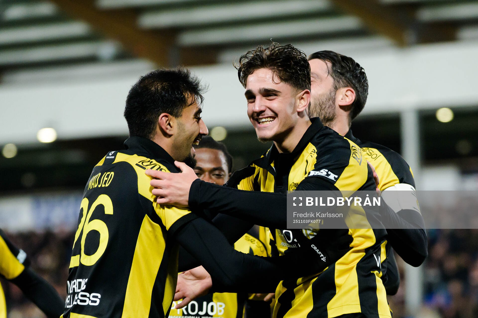 Hammarbys Montader Madjed och Adrian Lahdo jublar
