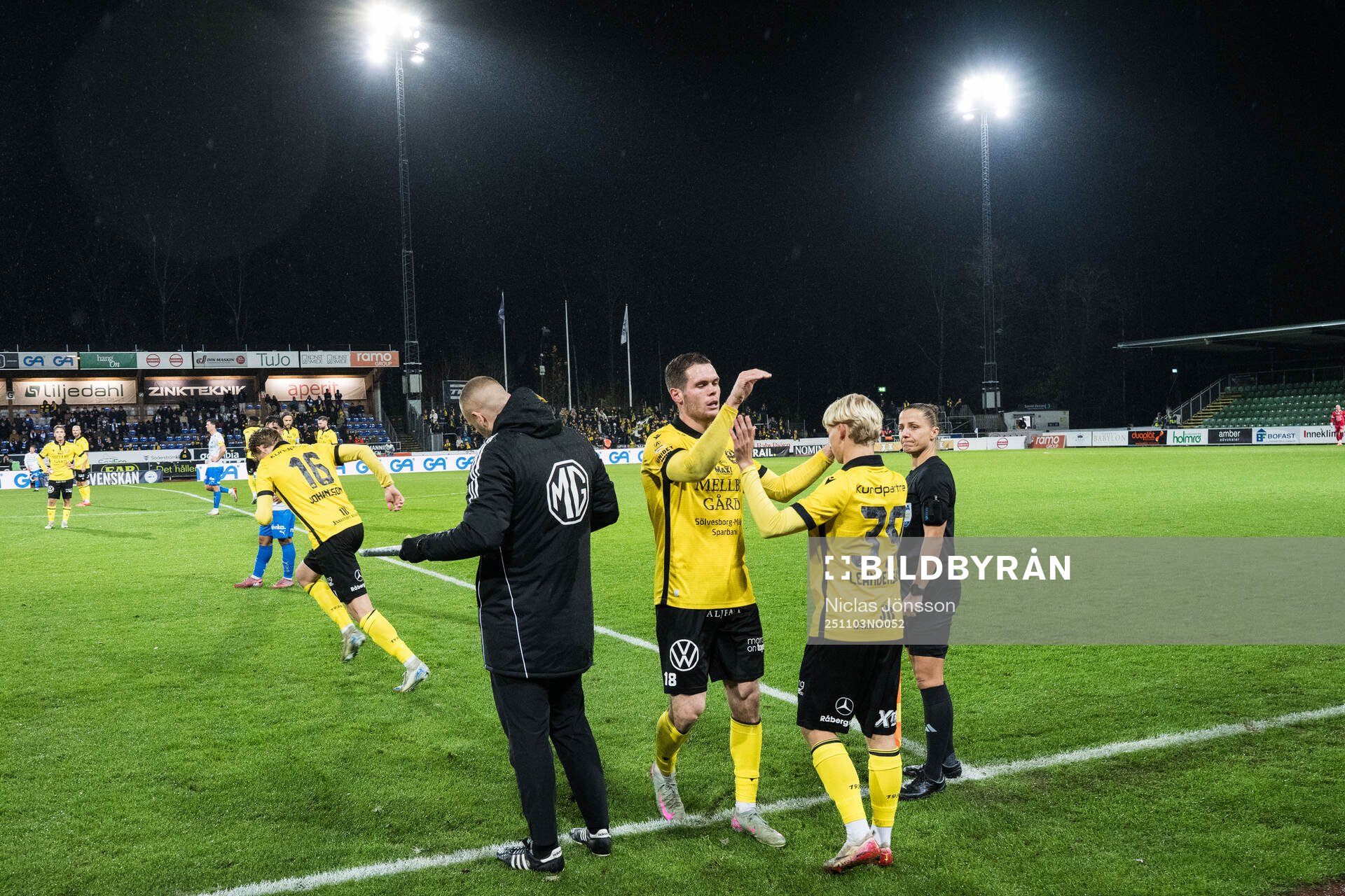 Mjällbys Jacob Bergström och Romeo Leandersson