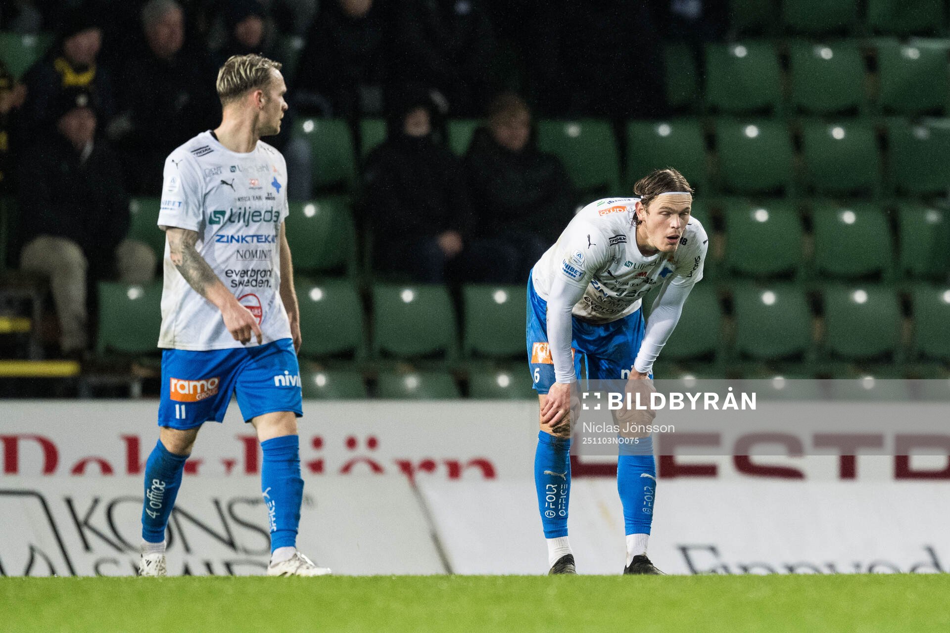 Värnamos Kent-Are Antonsen och Hugo Andersson deppar