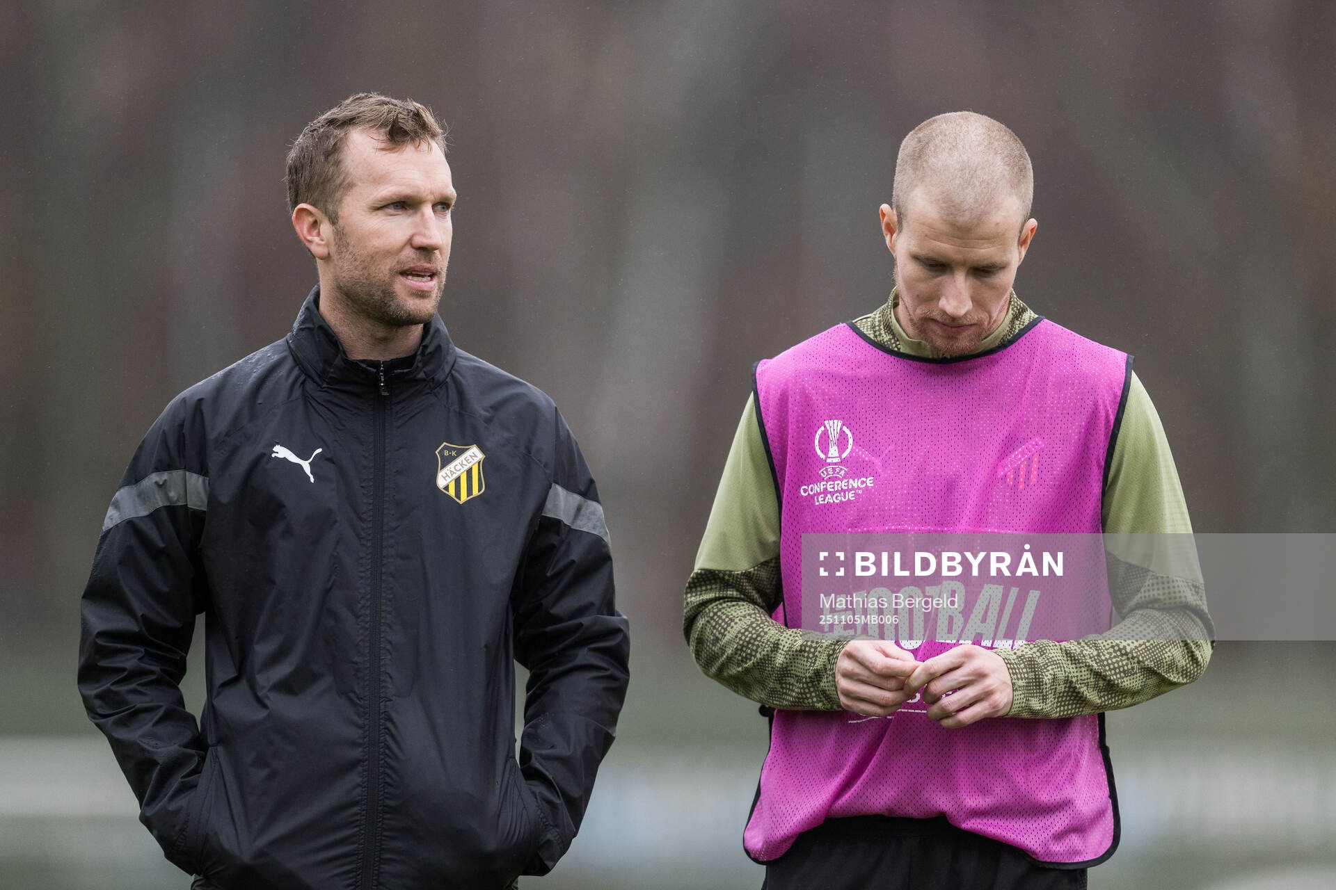Assistant coach Rasmus Lindgren and Simon Gustafson