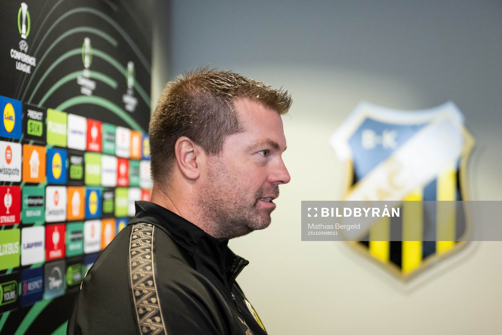 Head coach Jens Gustafsson is interviewed