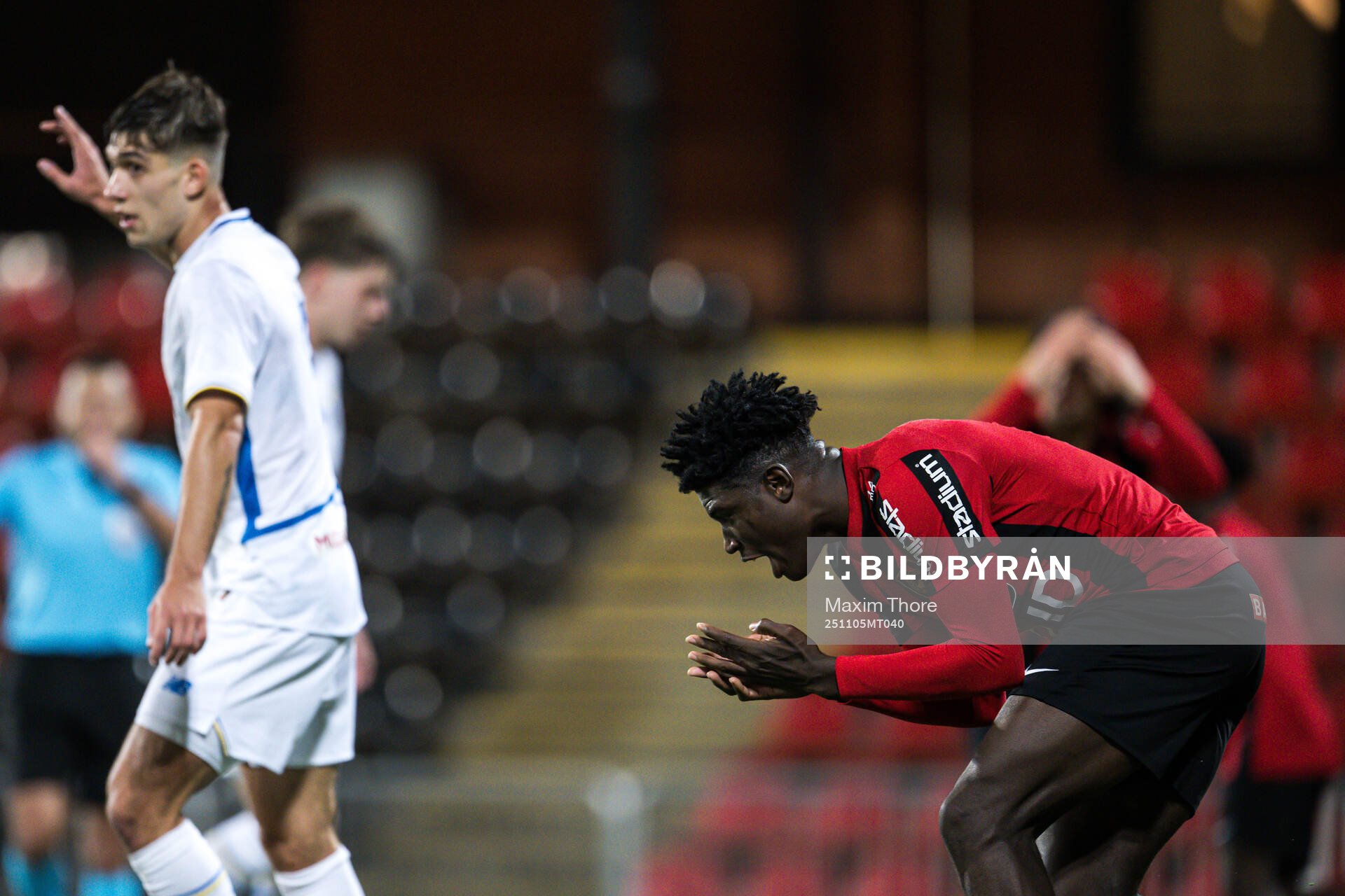 Courage Otokwefor of Brommapojkarna looks dejected