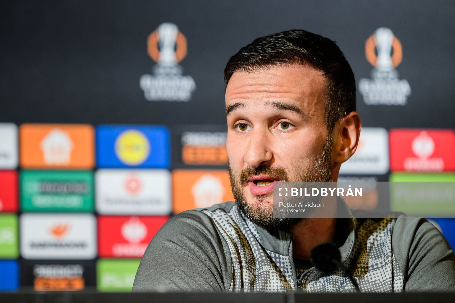 Head coach Anes Mravac