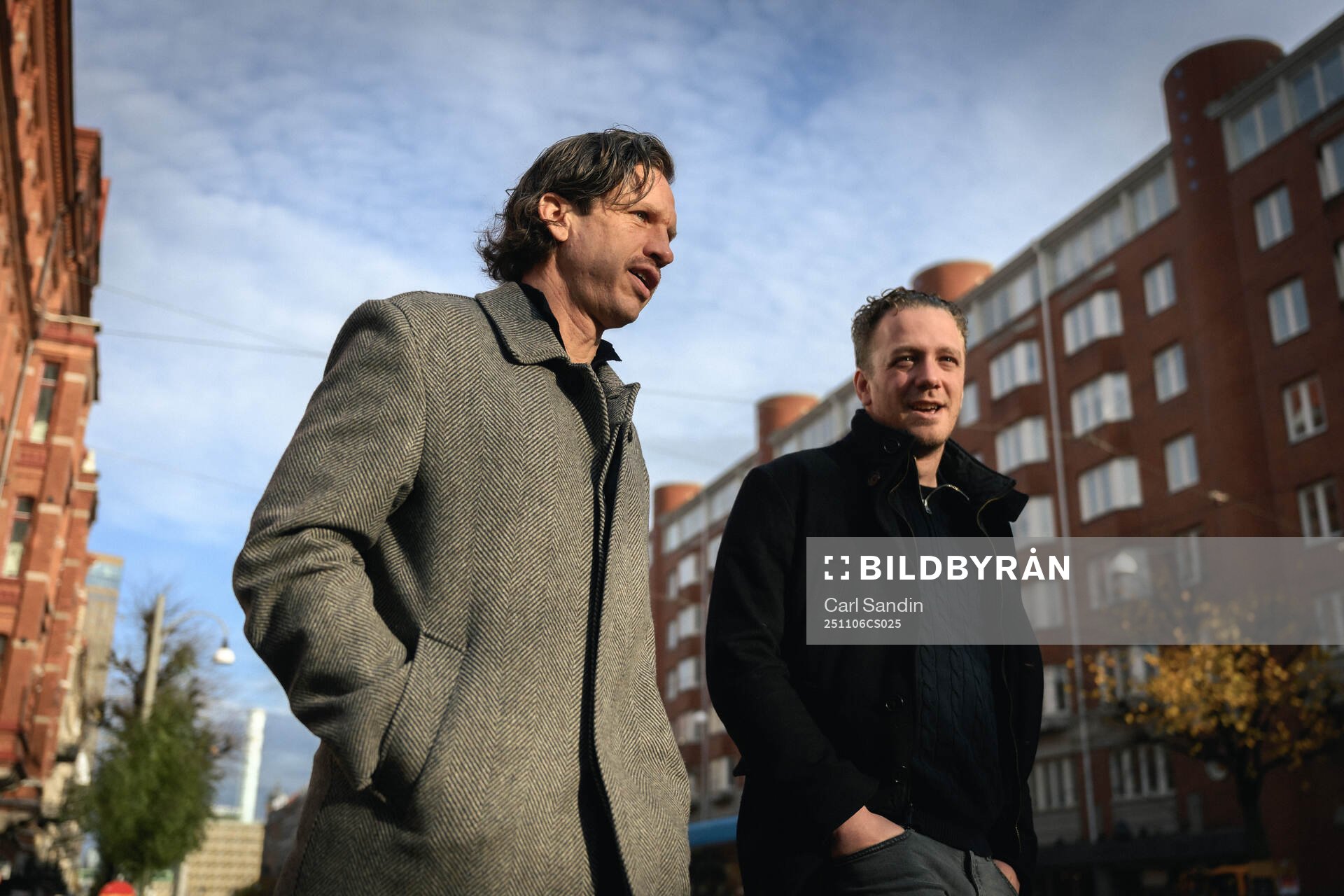 IFK Göteborgs Gustav Svensson blir intervjuad av Fredrik