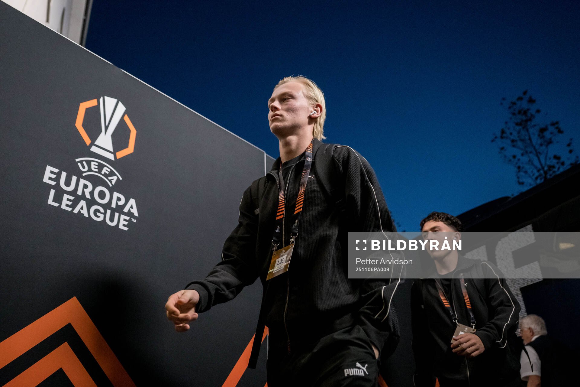 Viggo Karlsson of Malmö FF arrives at the stadium