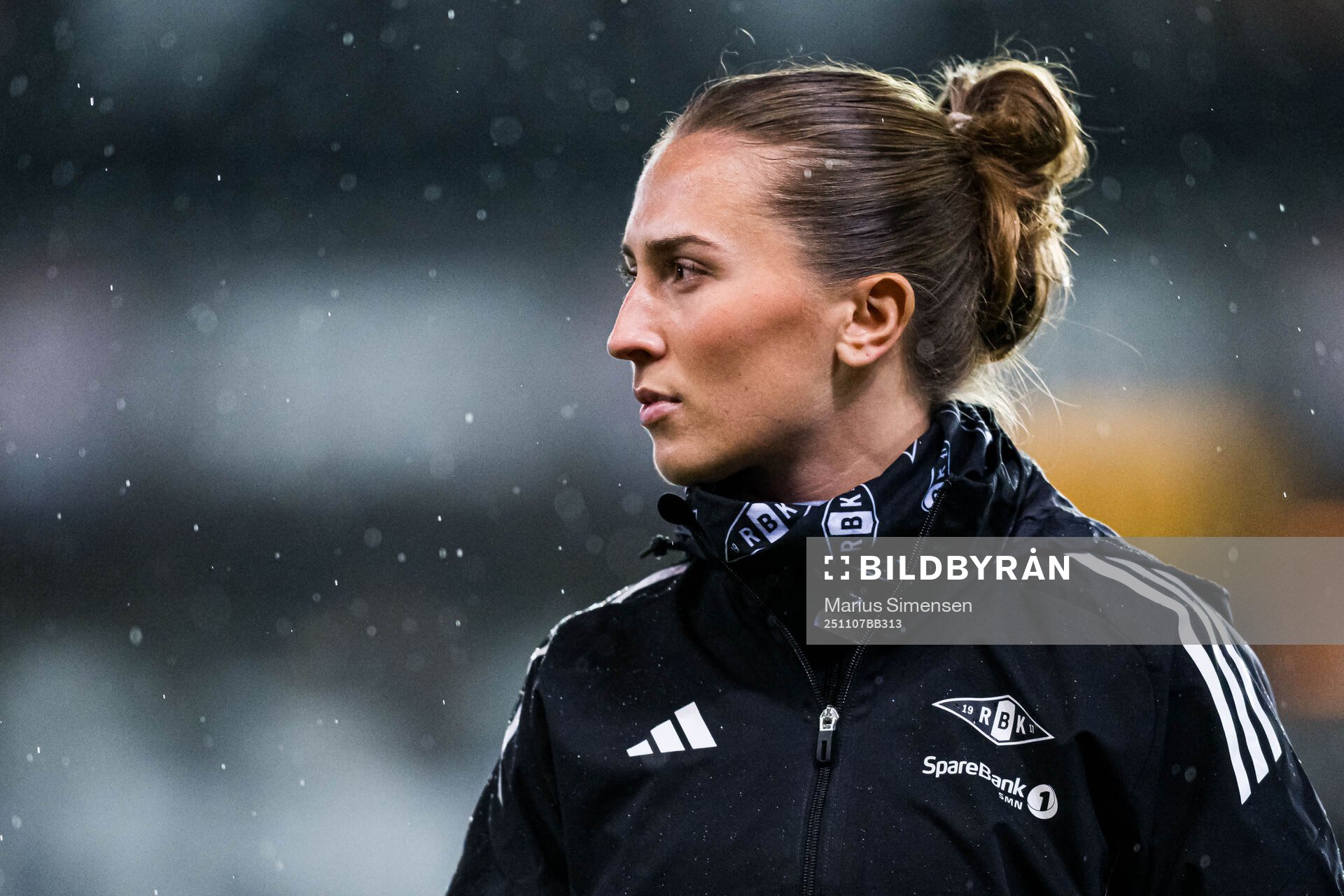 Matilde Rogde of Rosenborg warms up