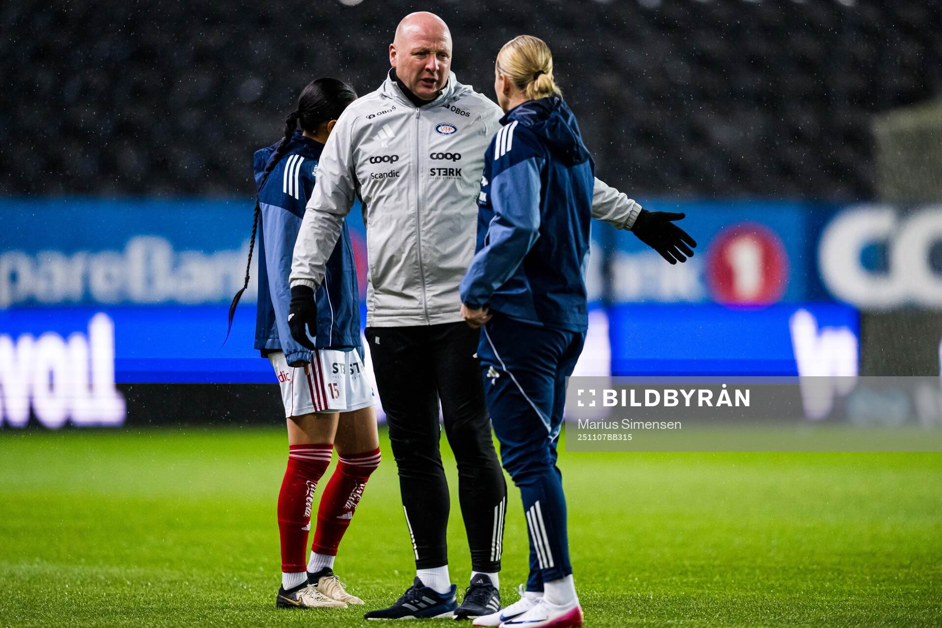Head coach Nils Lexerød of Vålerenga