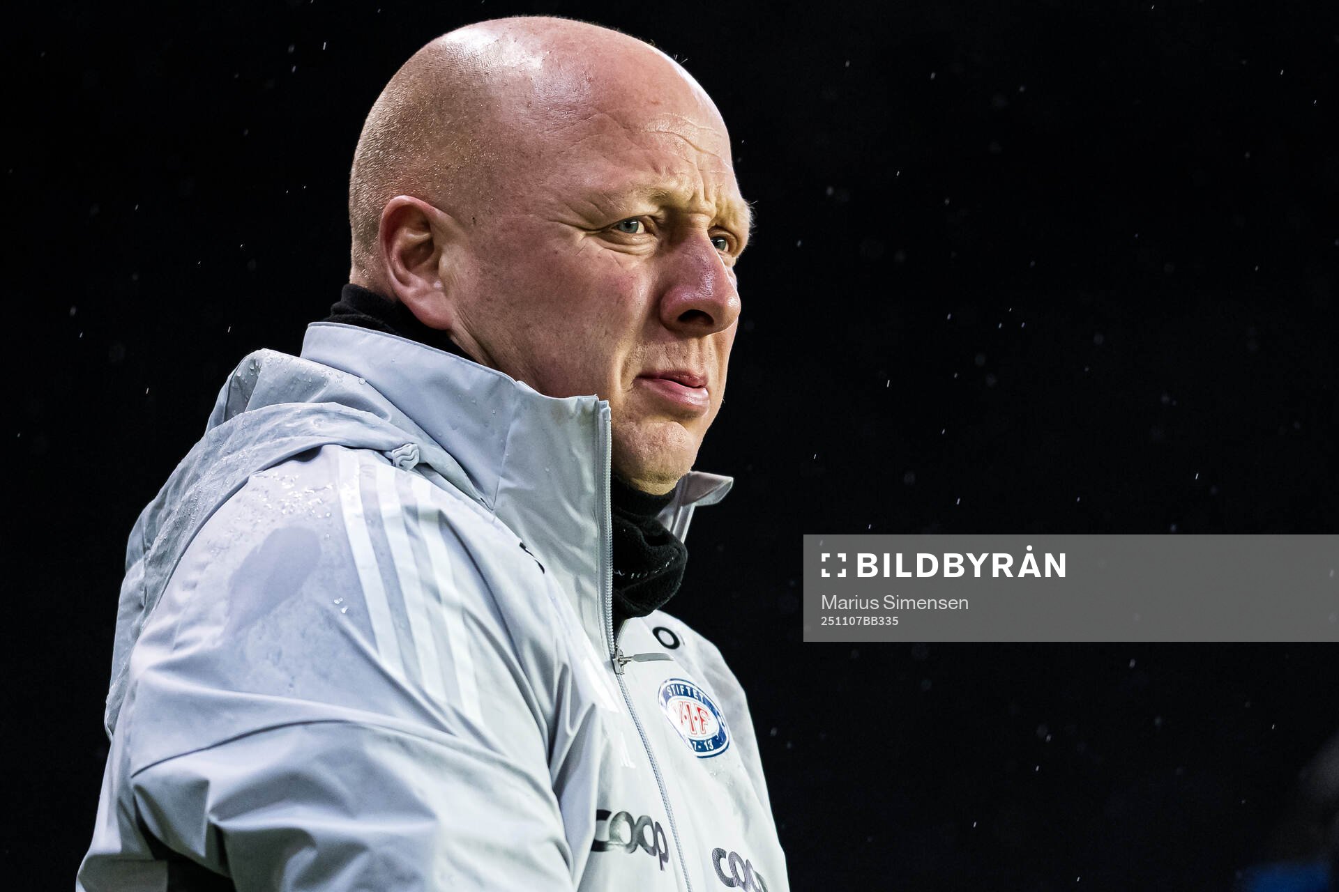 Head coach Nils Lexerød of Vålerenga
