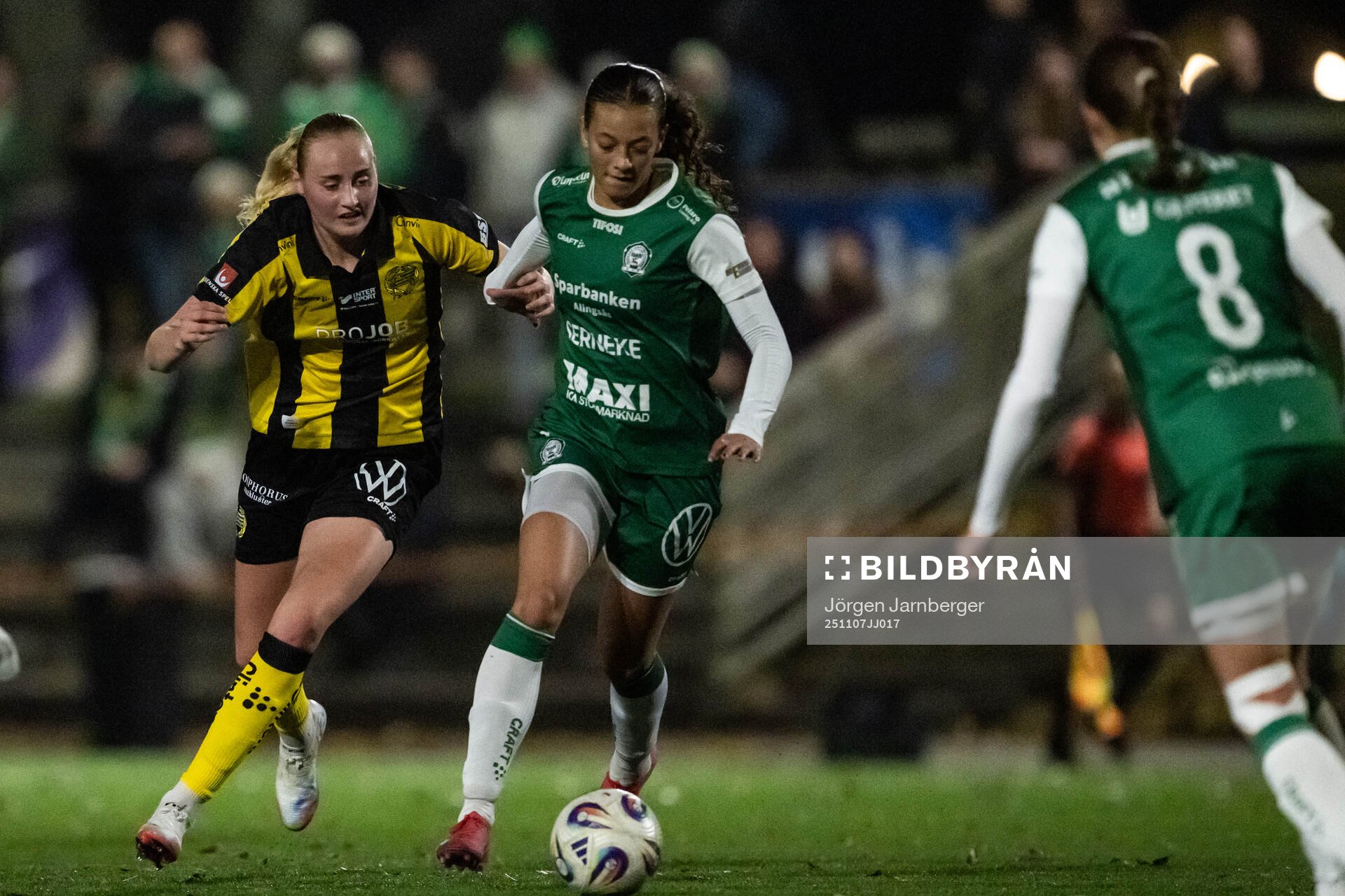 Hammarbys Emilie Bragstad och Alingsås Malva Larsson