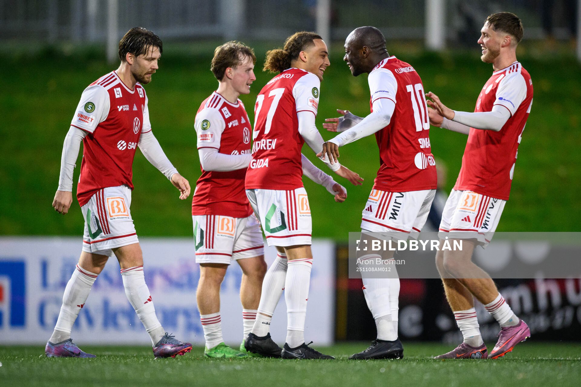 Sandvikens IFs Maill Lundgren jublar