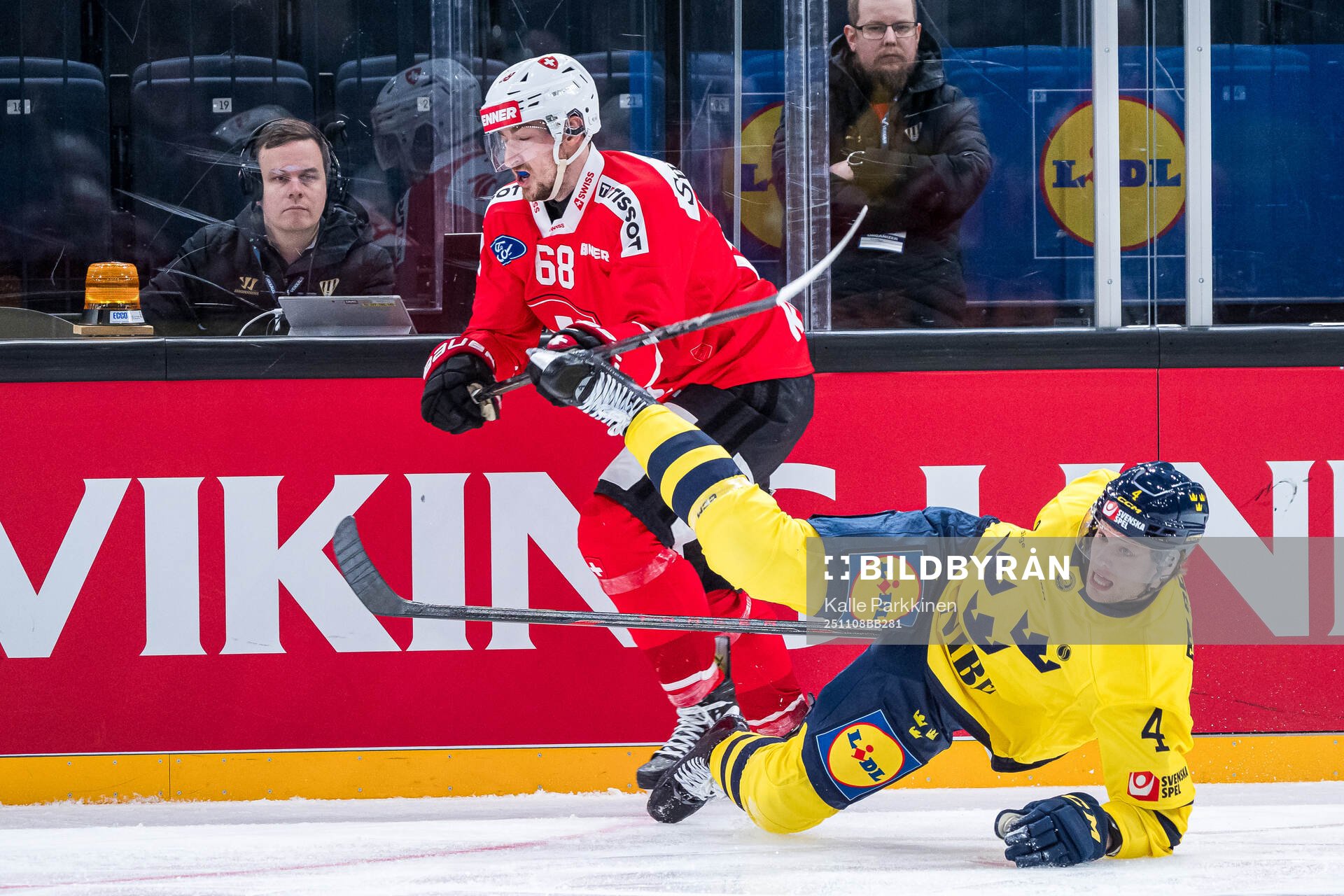 Fabrice Herzog of Switzerland and Jacob Larsson of Sweden