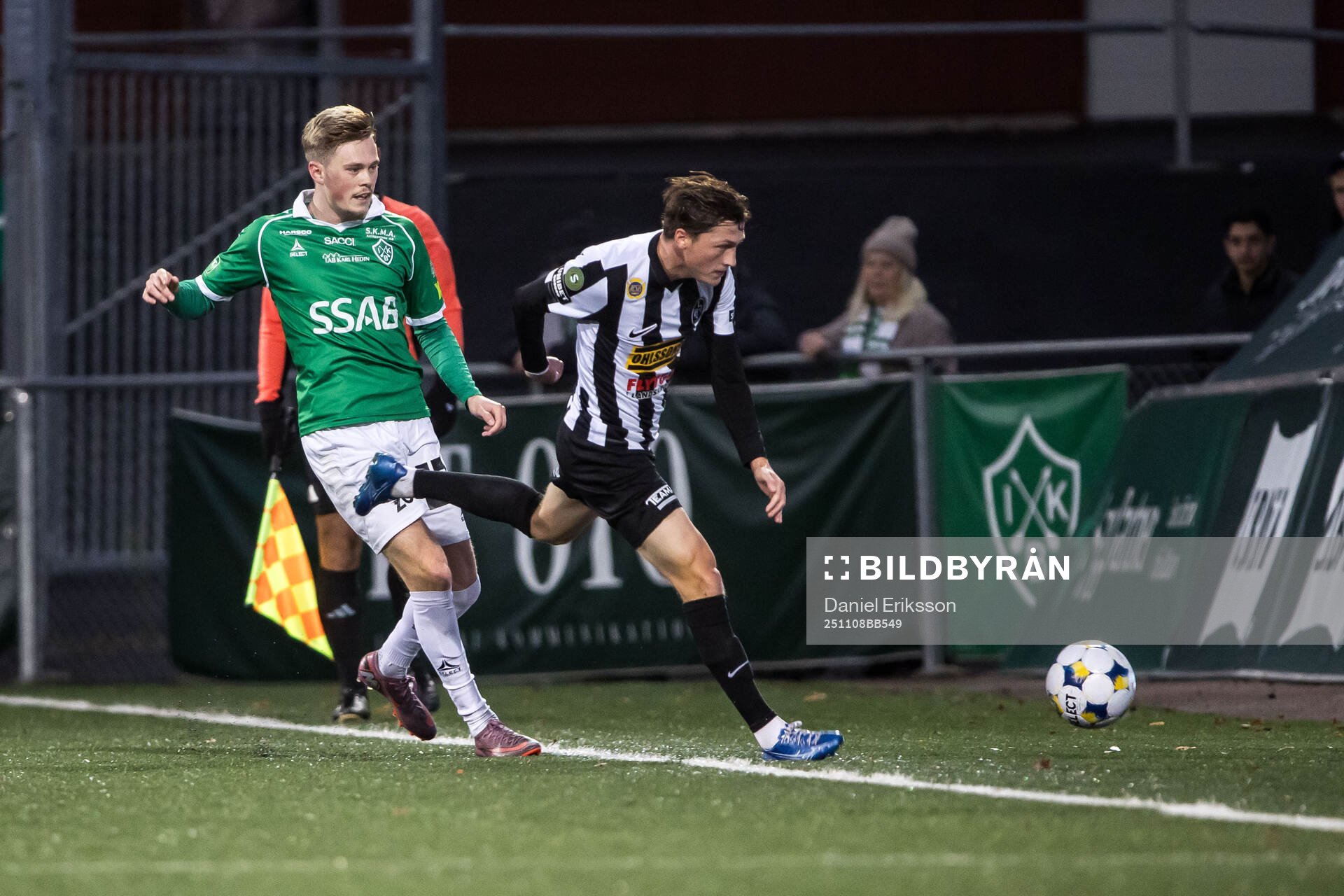 Brages Gustav Nordh och Landskronas Kevin Jensen