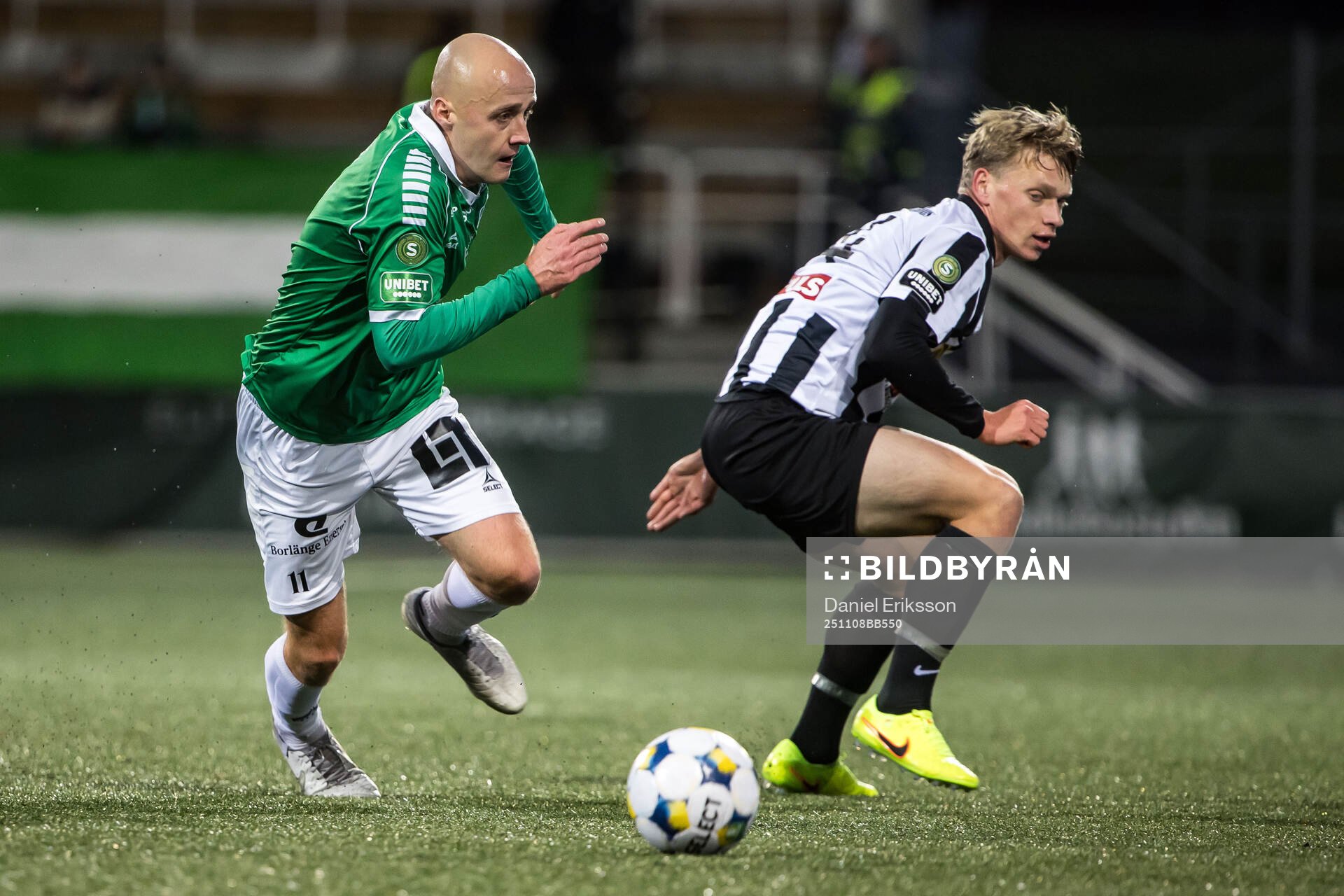 Brages Anton Lundin och Landskronas Kevin Jensen