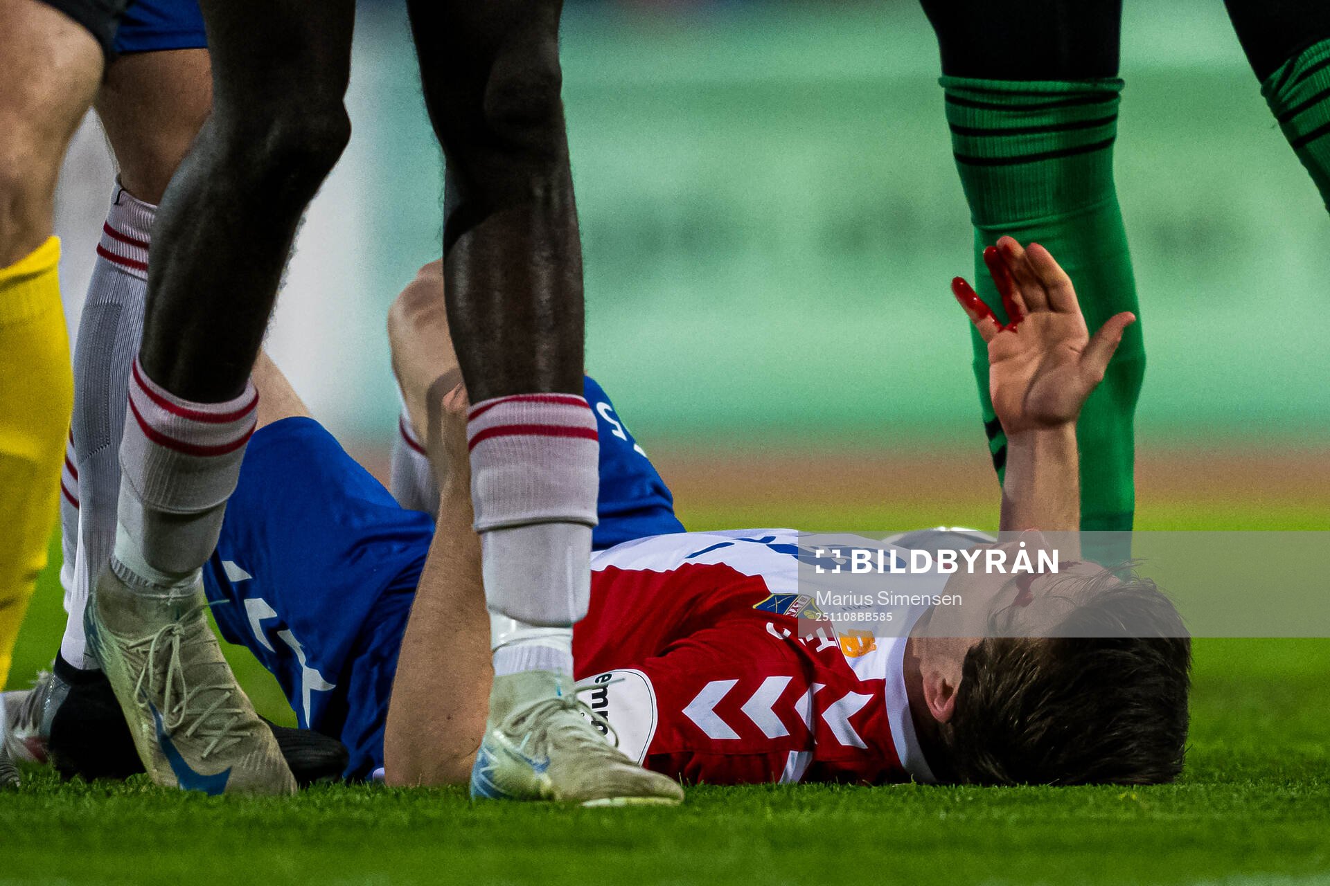 Sander Amble Haugen of Lyn with an injury
