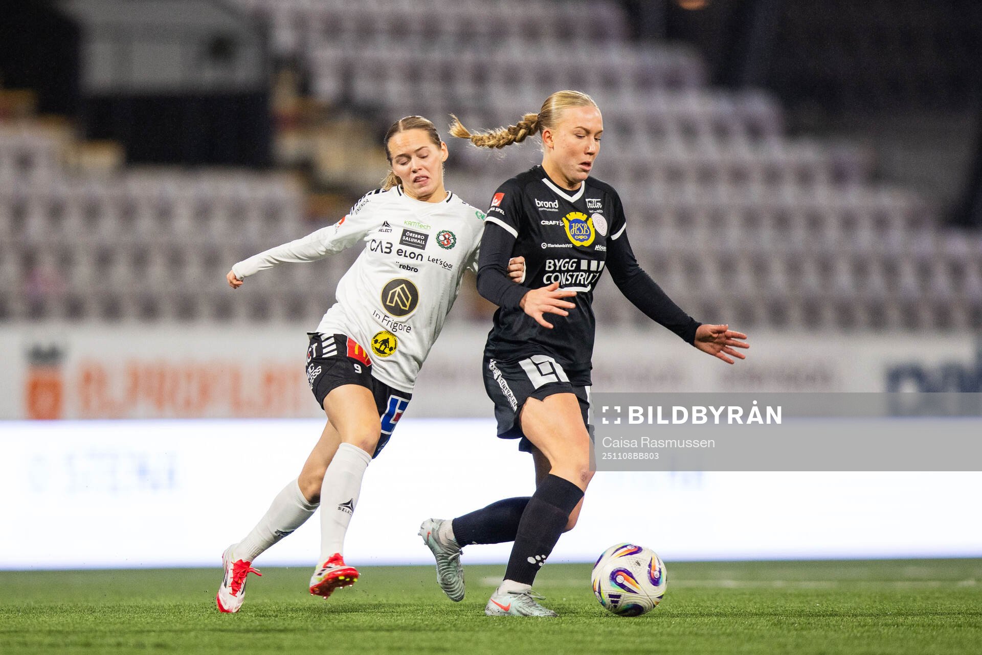 Örebro SKs Sara Öjebo och IK Uppsalas Thindra Mattsson