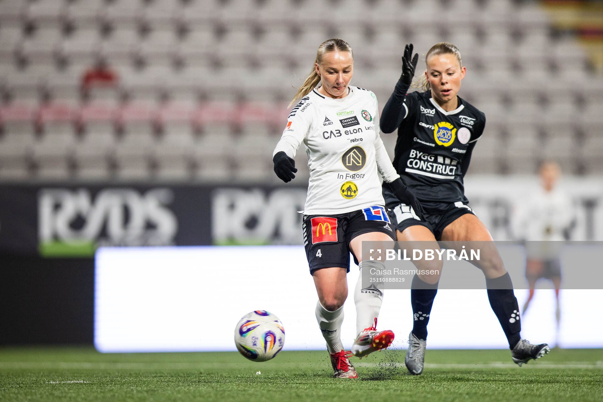 Örebro SKs Alva Hed och IK Uppsalas Älvali Lindström