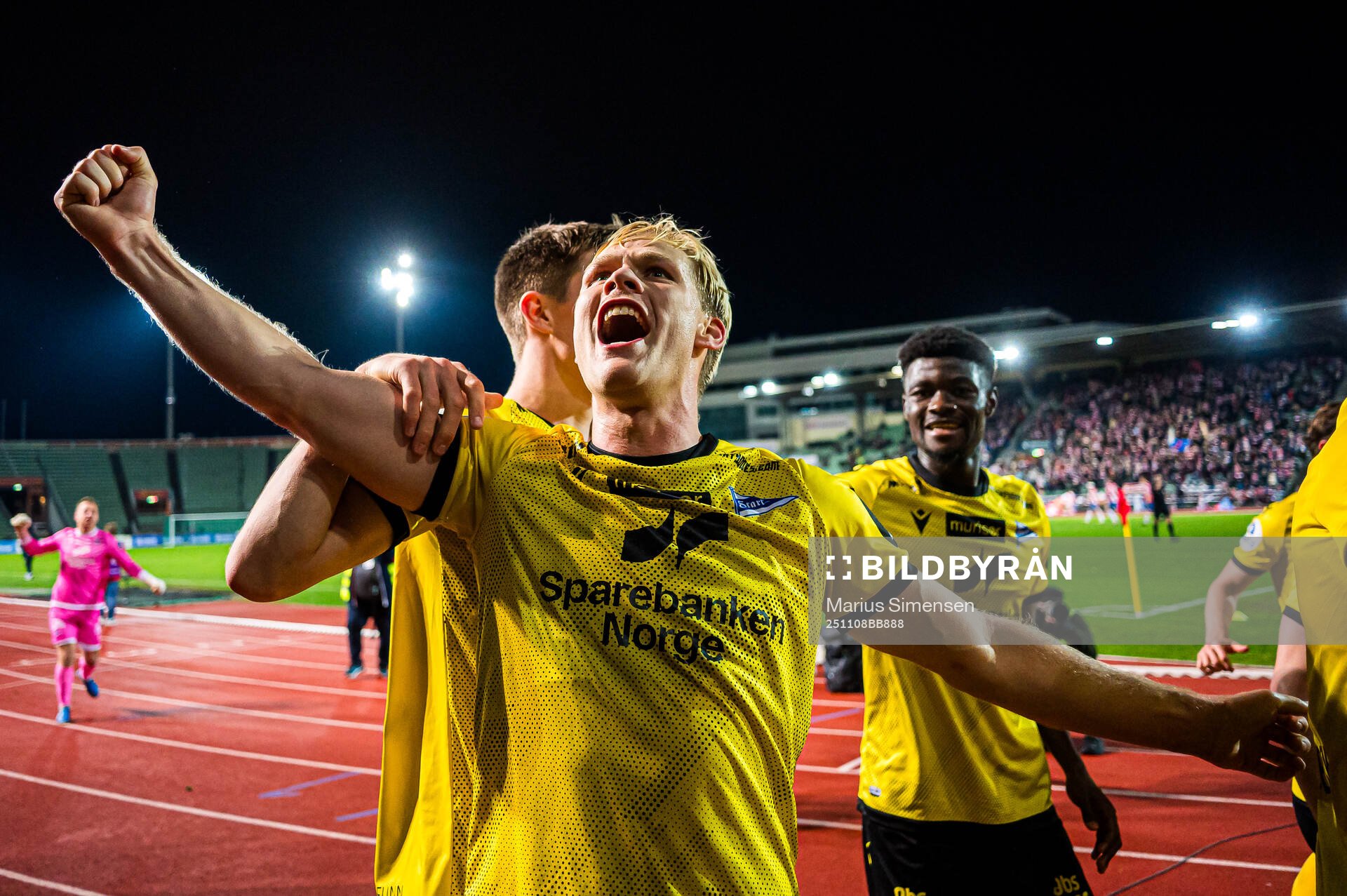 Håkon Holmefjord Lorentzen of Start celebrates