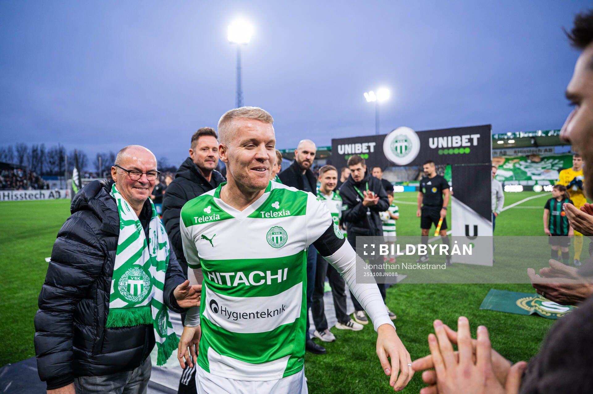 Västerås Simon Johansson hyllas