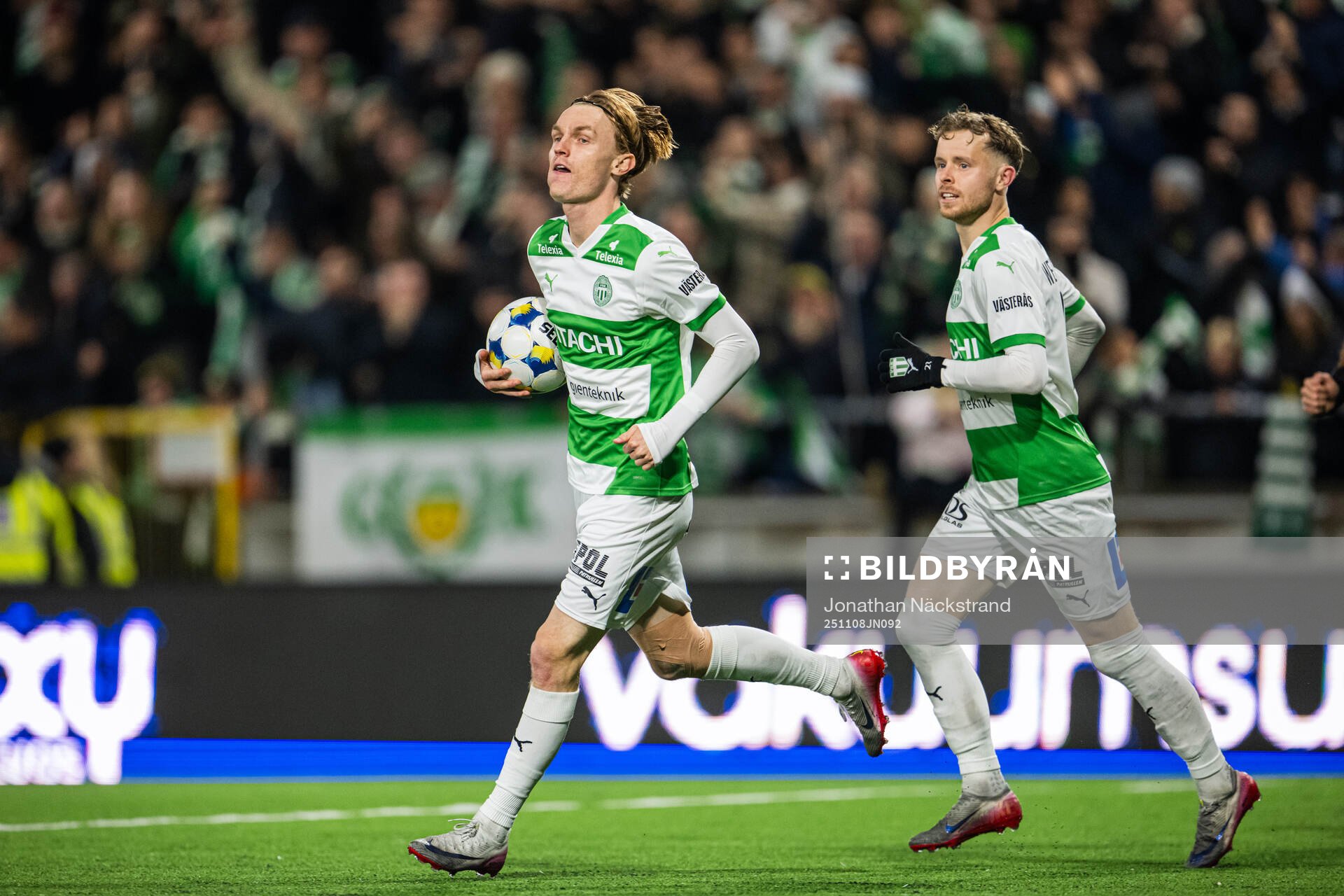 Västerås Julius Johansson jublar
