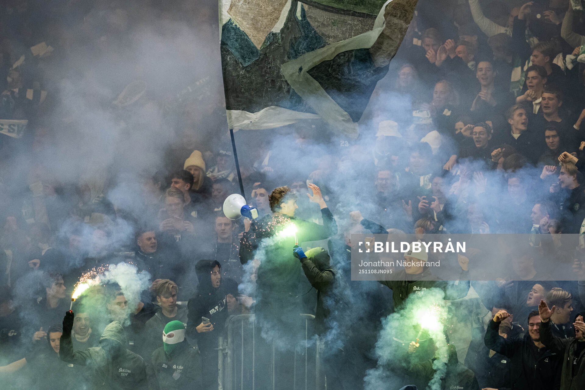 Västerås supportrar jublar