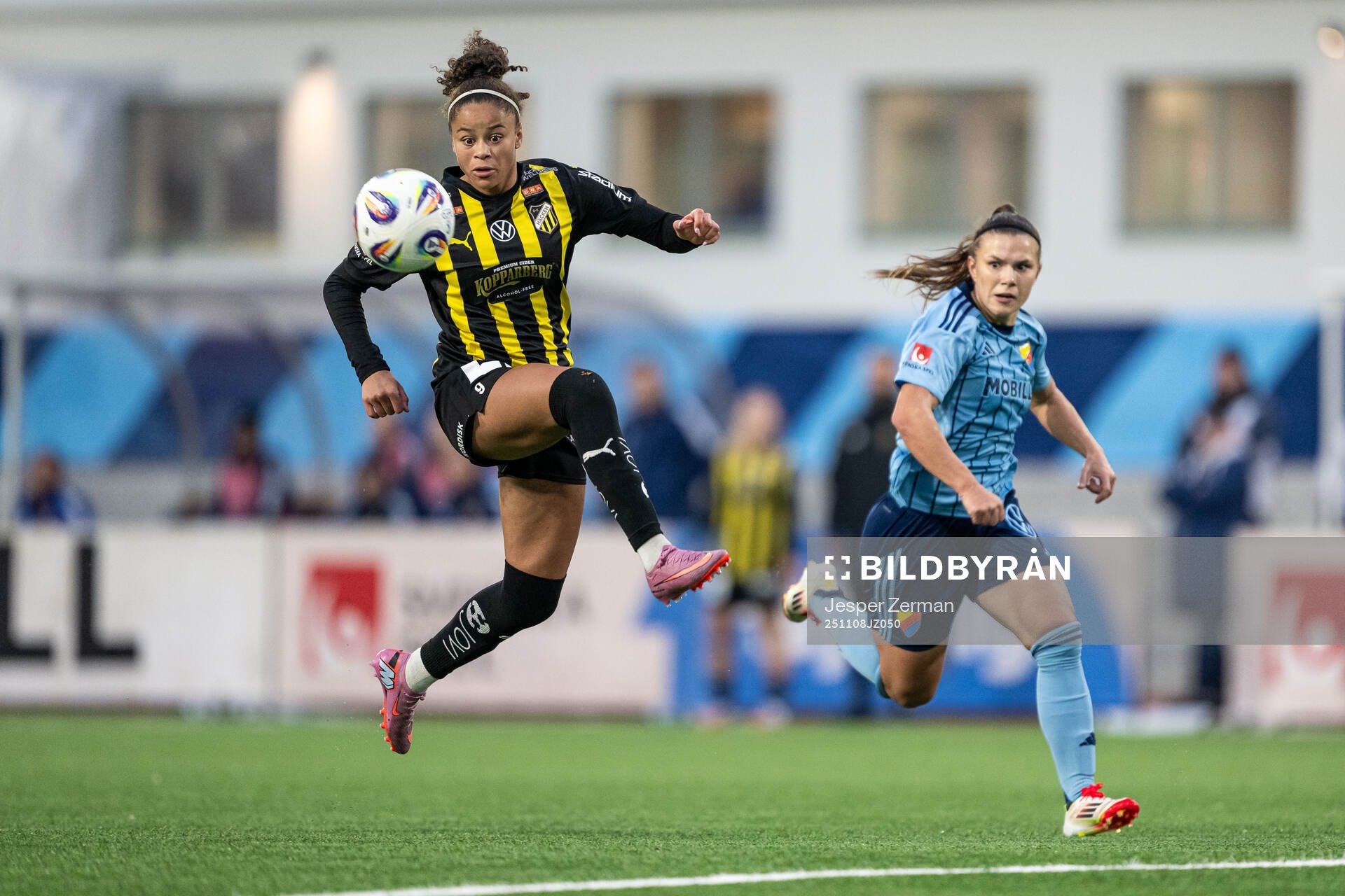 Häckens Felicia Schröder och Djurgårdens Alexsandra
