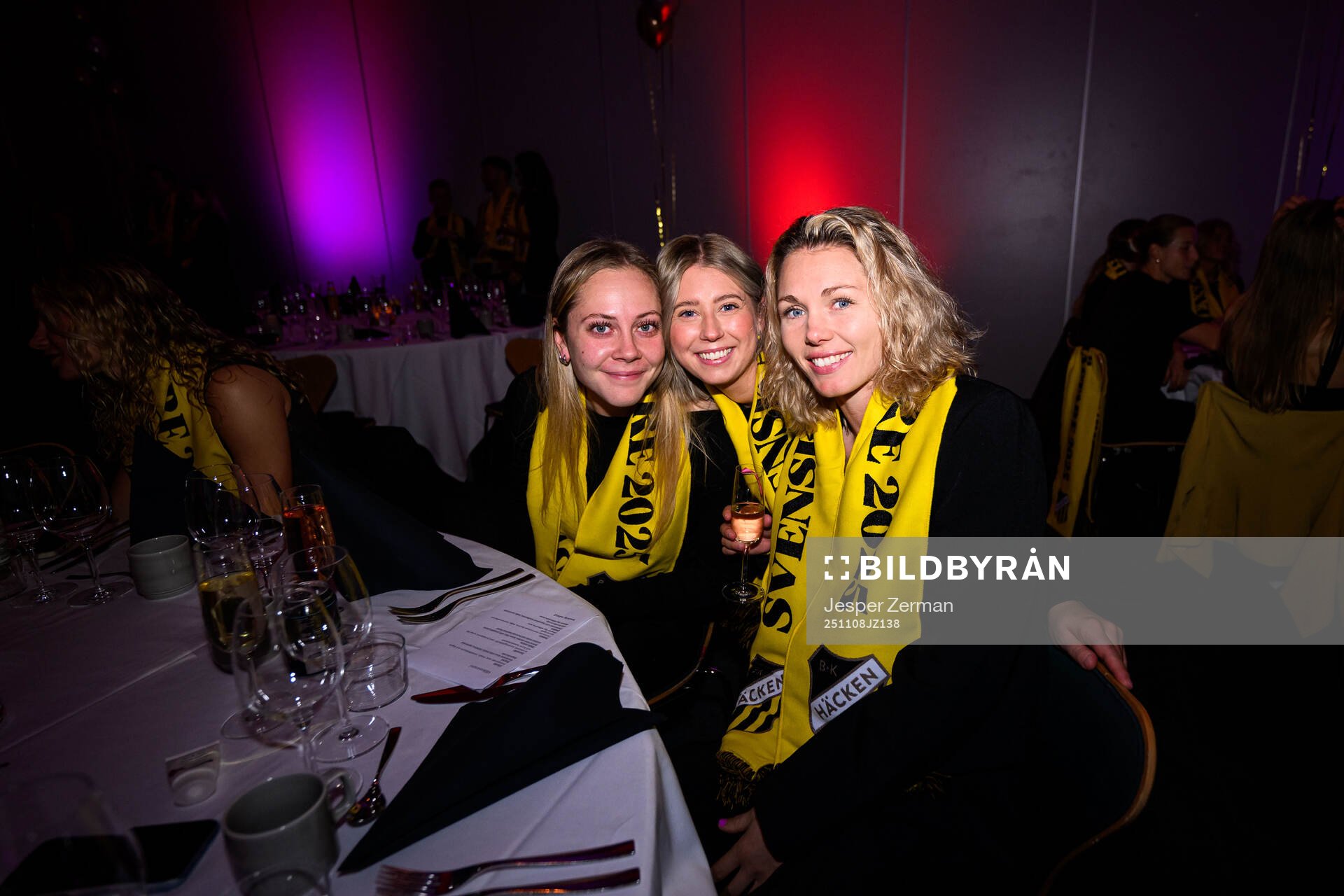 Häckens Alice Bergström, fysioterapeut Mikaela Johansson