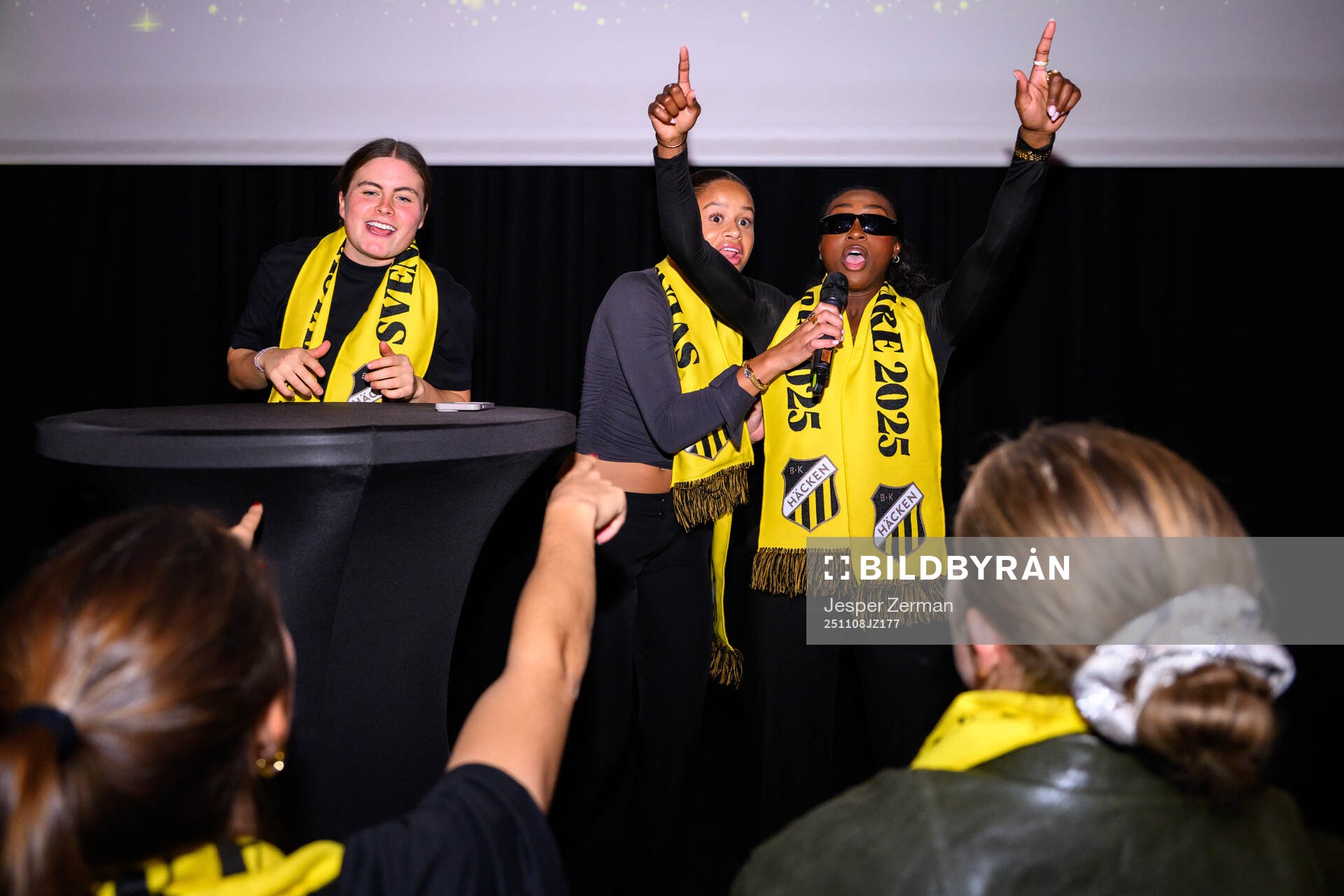 Häckens Hanna Wijk, Felicia Schröder och Monica Jusu Bah