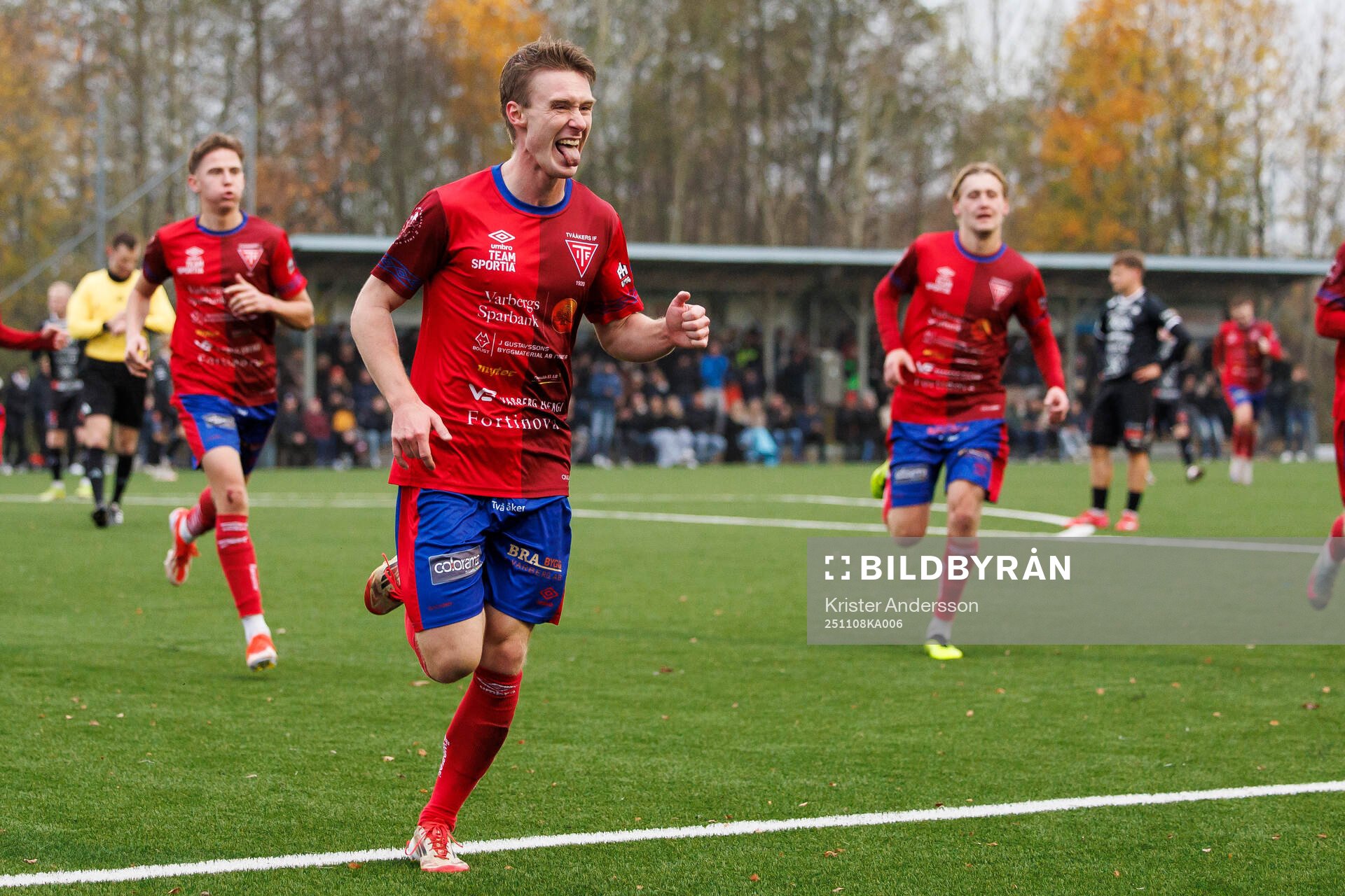 Tvååkers Melvin Sjöland jublar