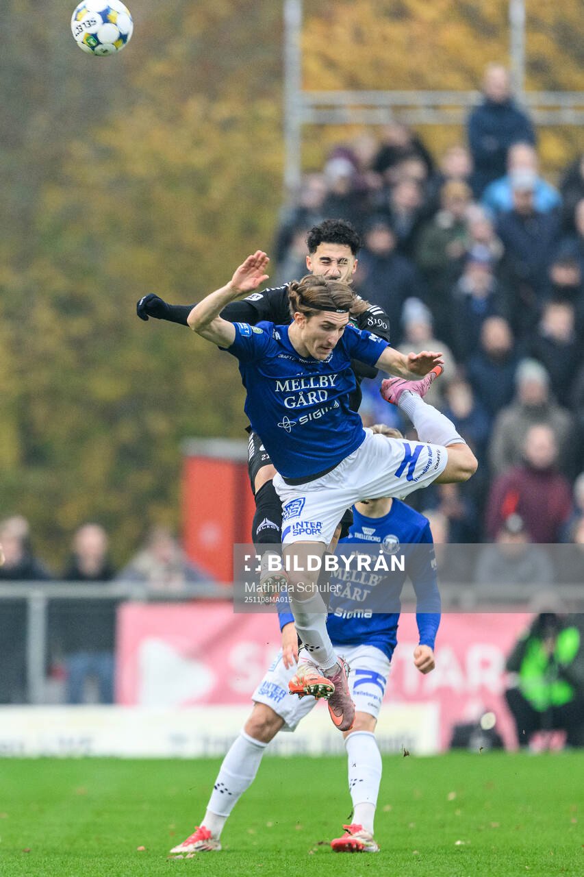 Örebros Simon Amin och Trelleborgs Hugo Engström