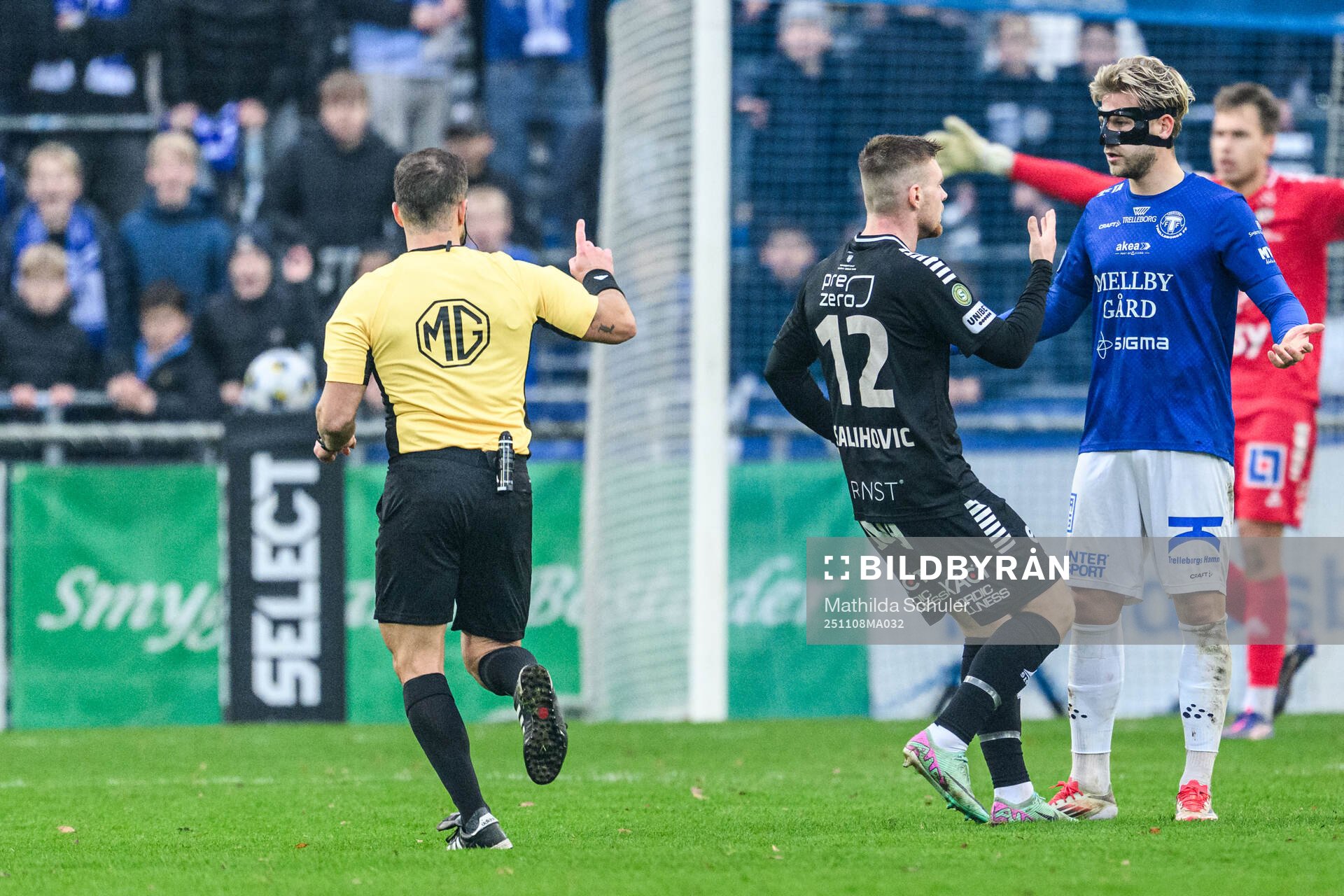 Örebros Dino Salihovic och Trelleborgs Zean Peetz Dalugge