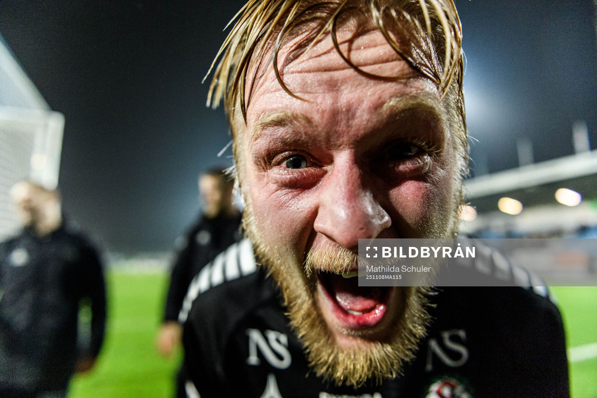 Örebros Karl Holmberg jublar