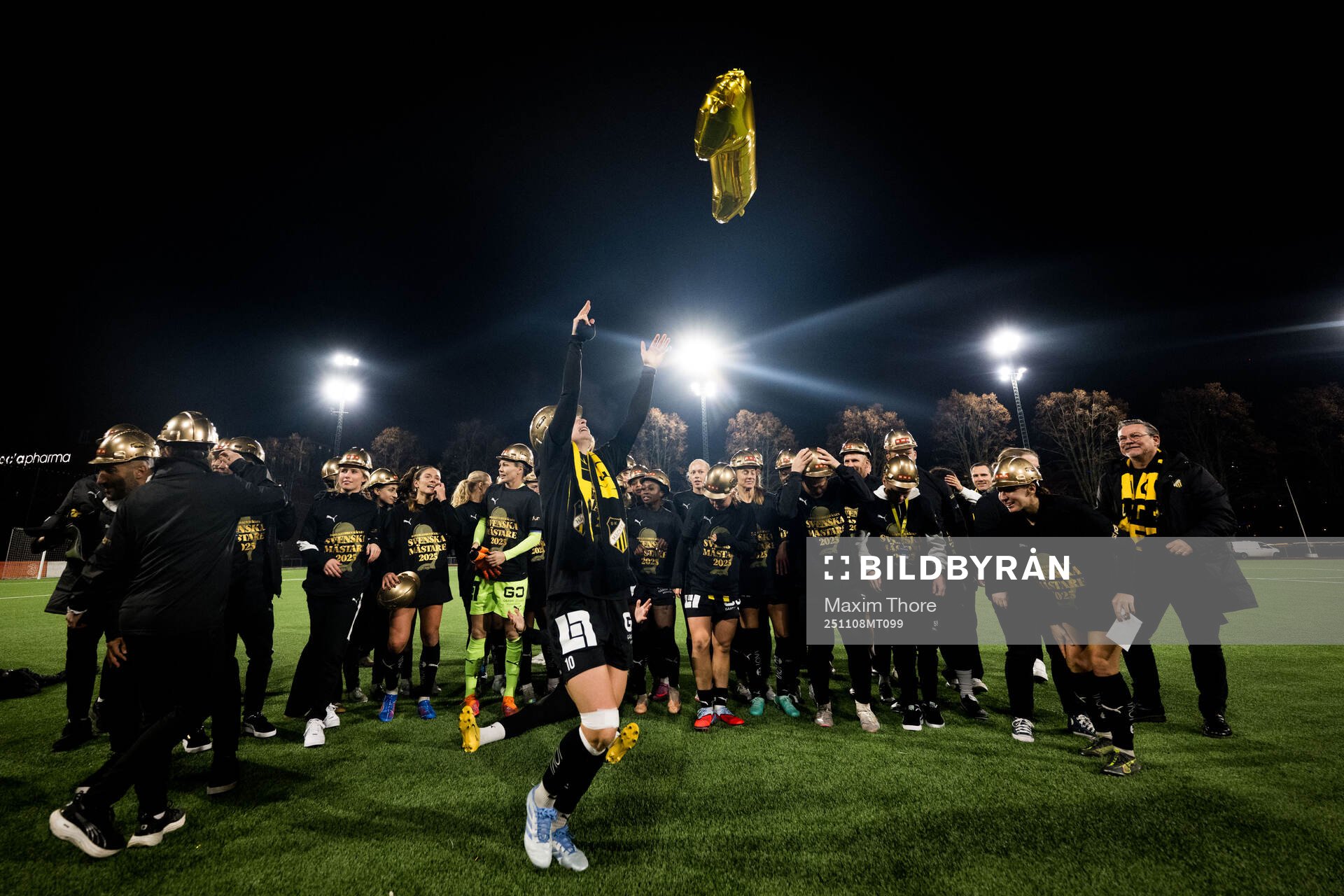 Häckens Anna Anvegård jublar