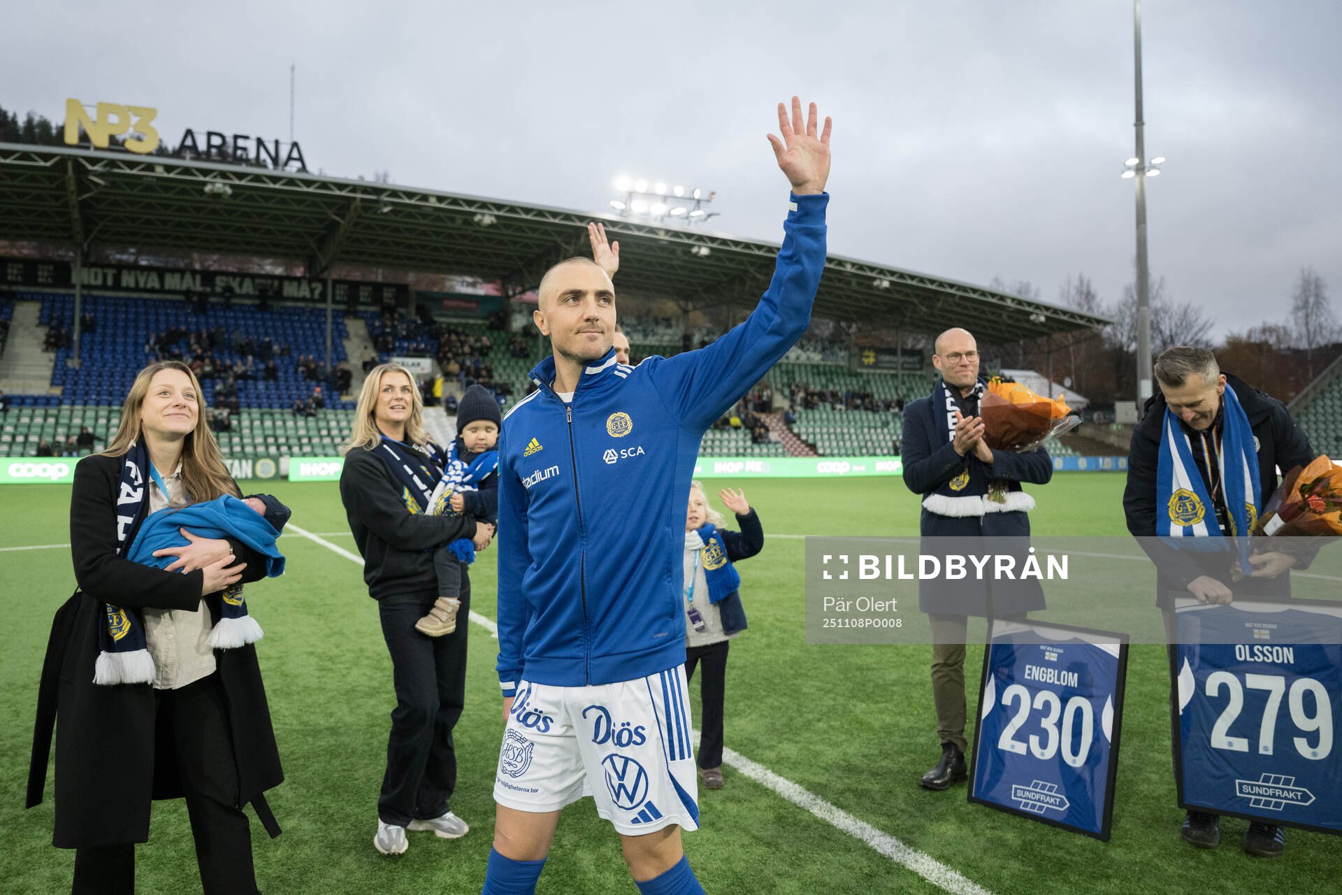 GIF Sundsvalls Dennis Olsson hyllas