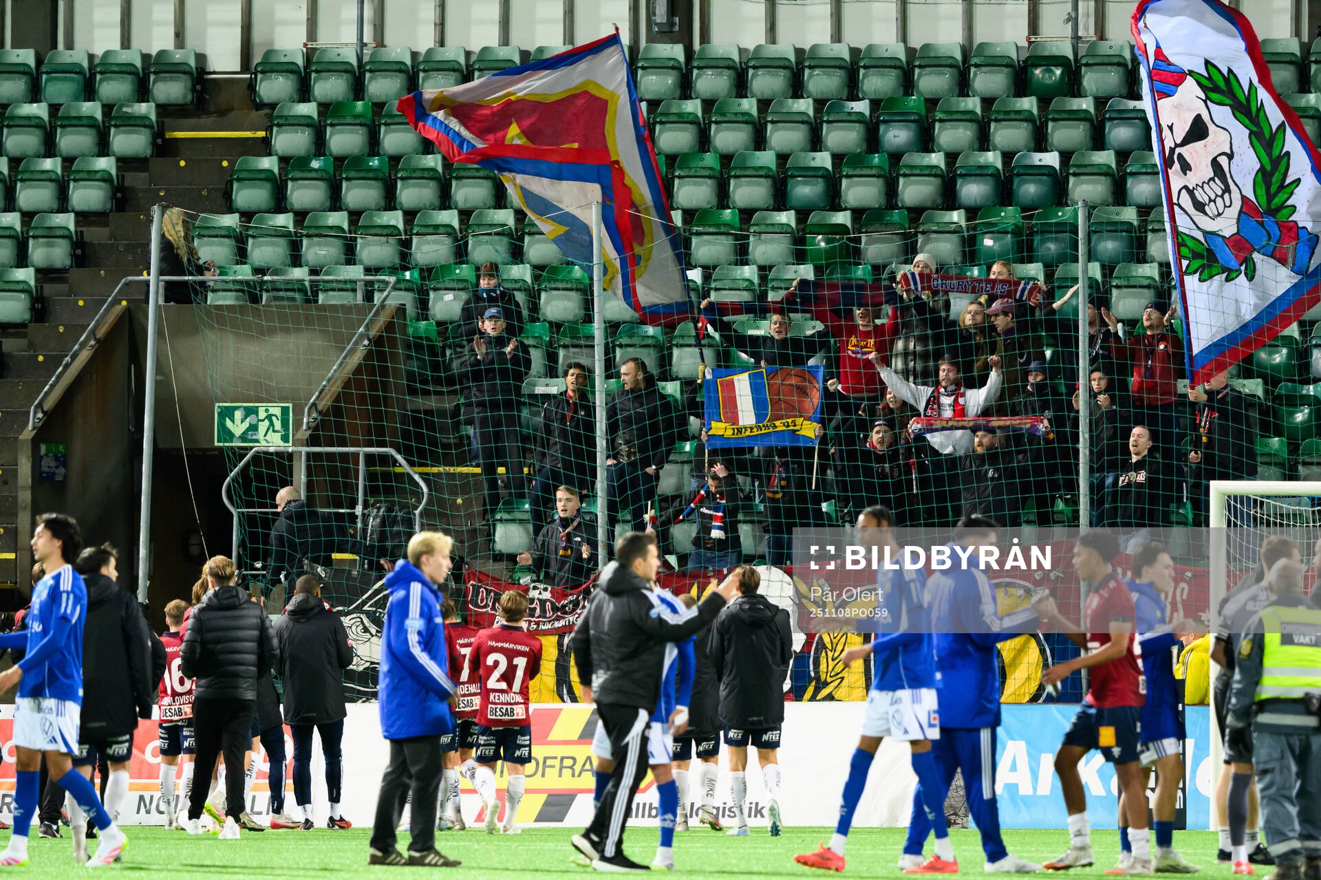 Örgryte tackas av publiken