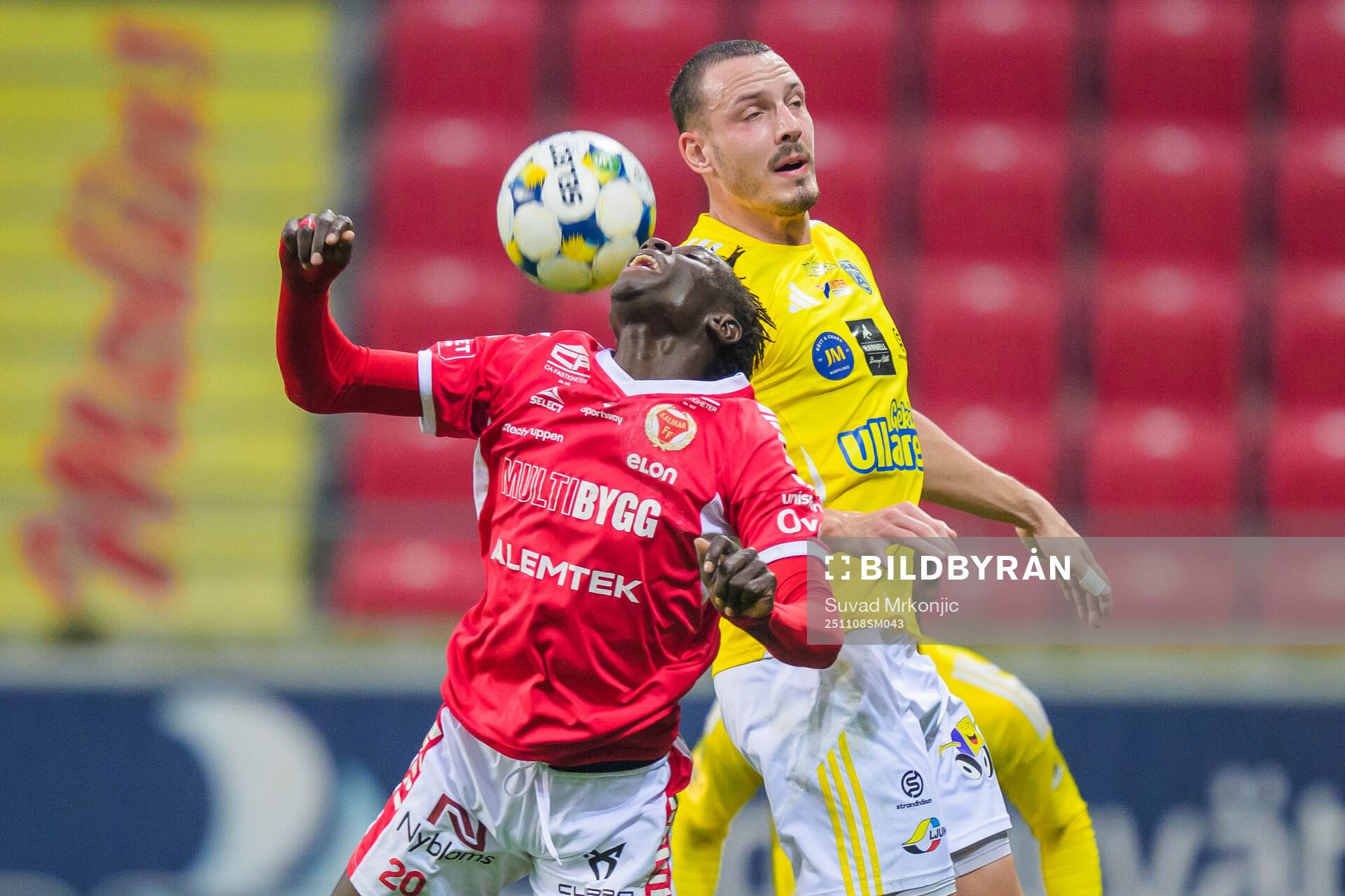 Kalmars Gibril Sosseh och Falkenbergs Viktor Ekblom
